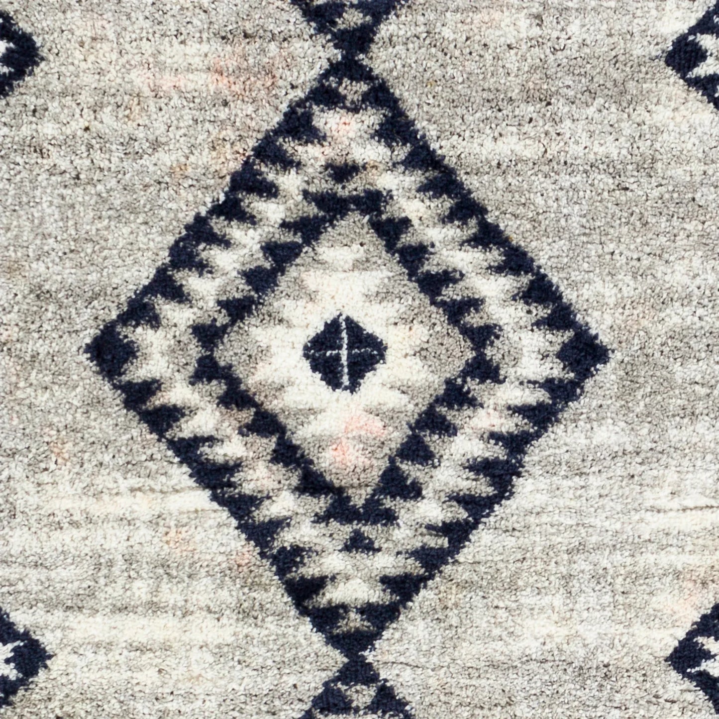 Aliyah Shag Machine Woven Rug Livabliss Aliyah Shag