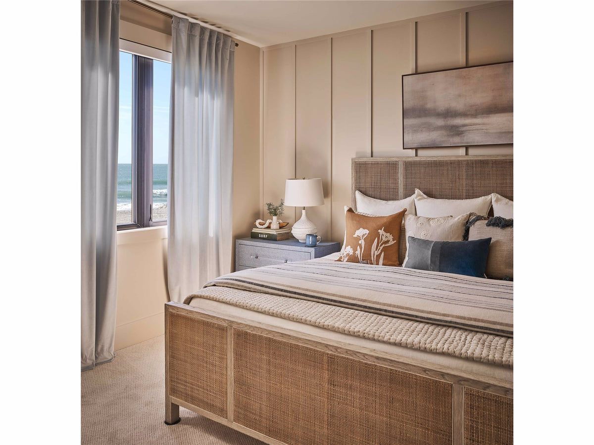 Universal Furniture Oasis Bed — Oasis Collection