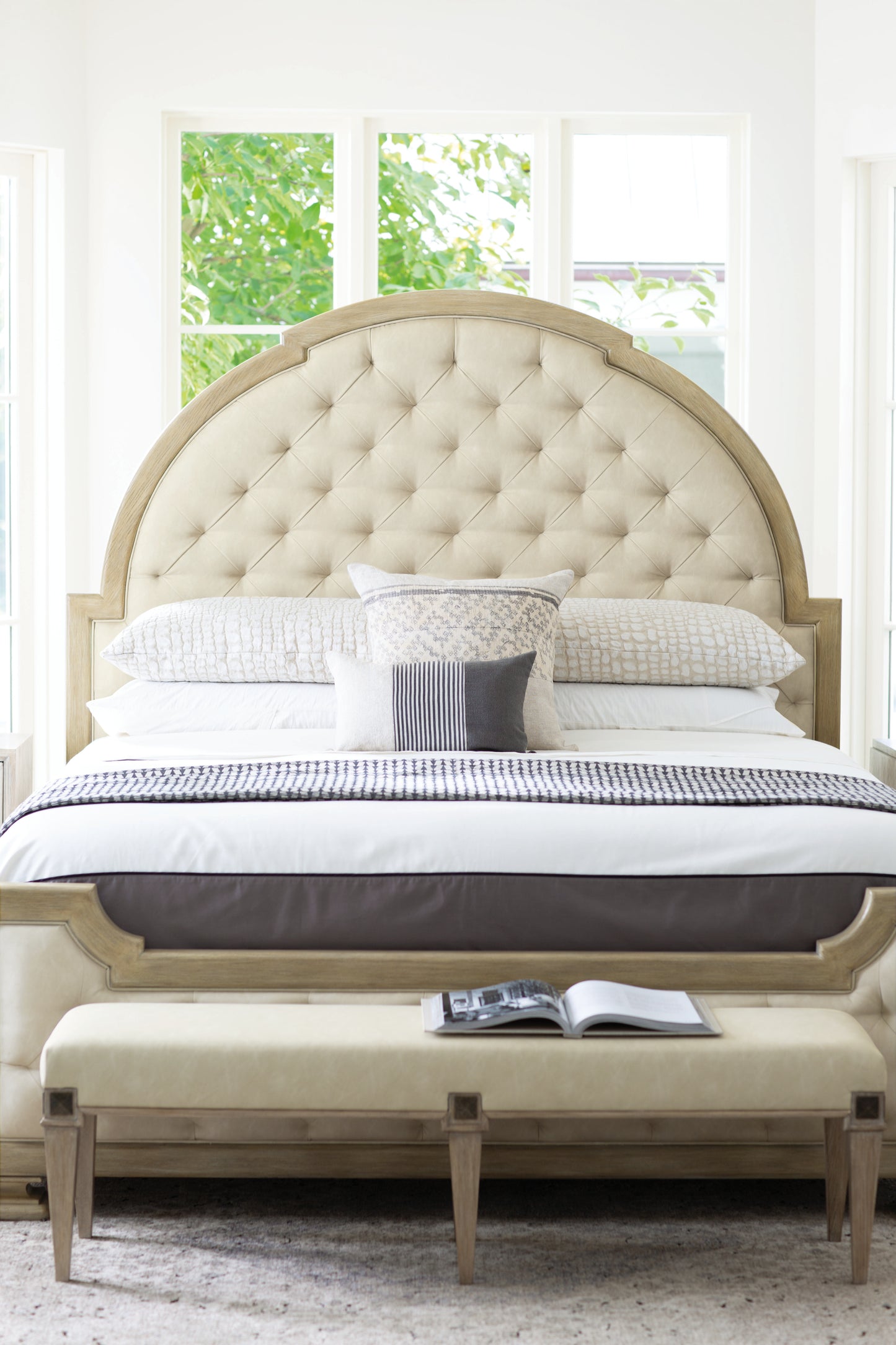 Santa Barbara Panel Bed