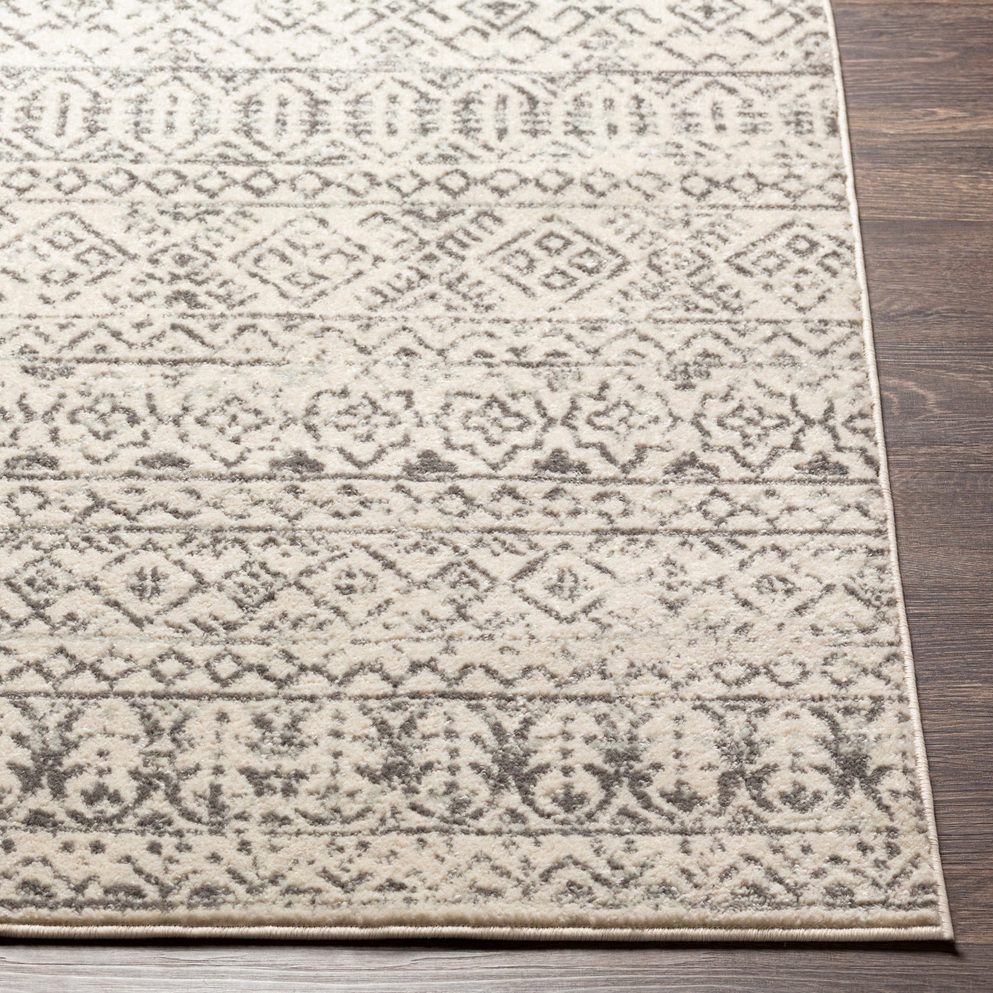 Tevazu Machine Woven Rug Livabliss Tevazu