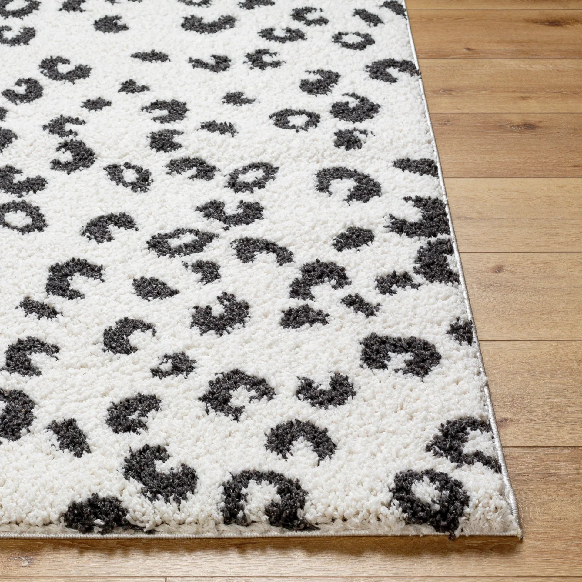 Birmingham Machine Woven Rug Livabliss Birmingham