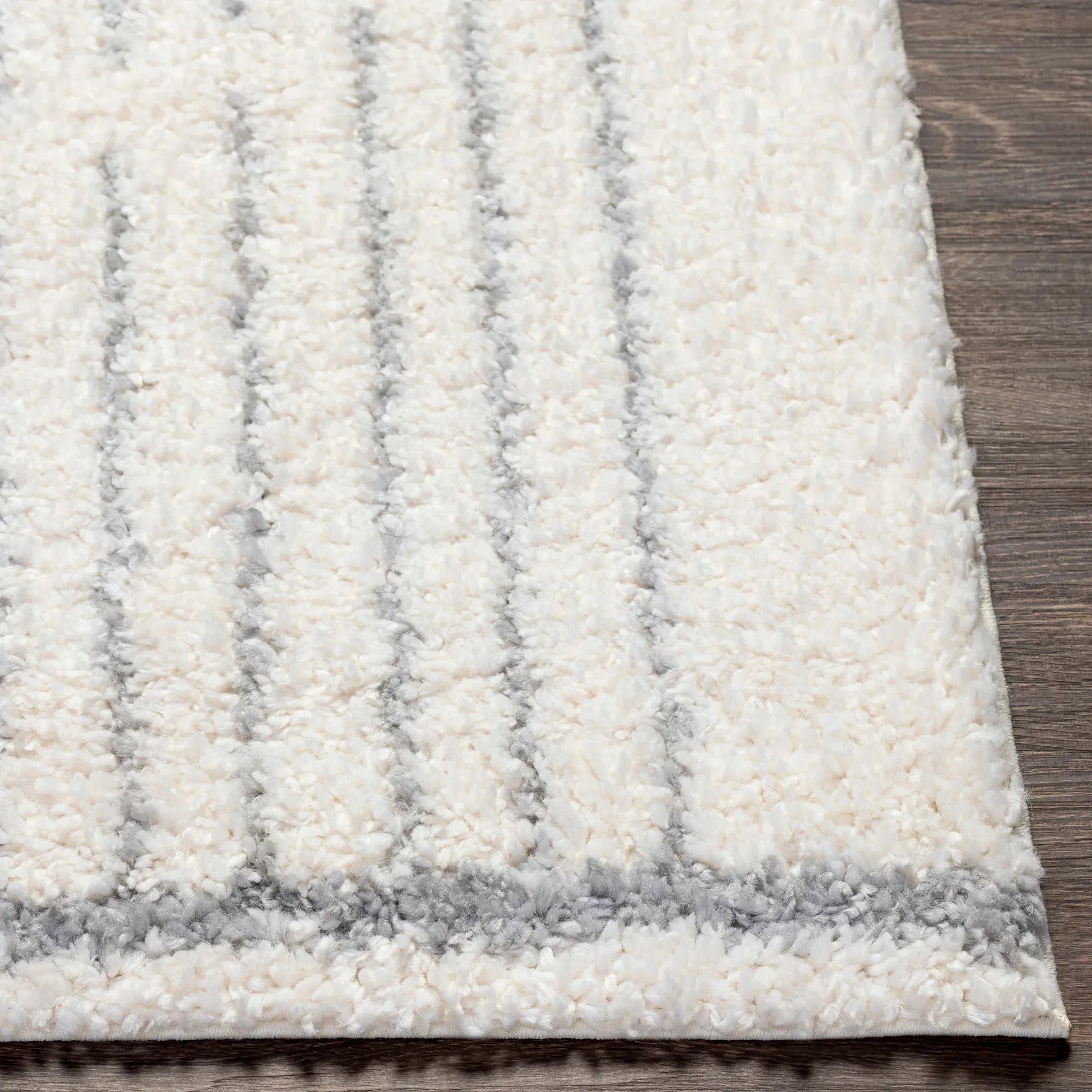Deluxe Shag Machine Woven Rug Livabliss Deluxe Shag