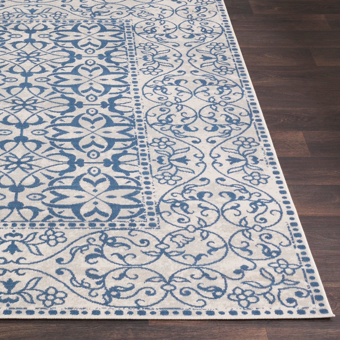 Mavrick Machine Woven Rug Livabliss Mavrick