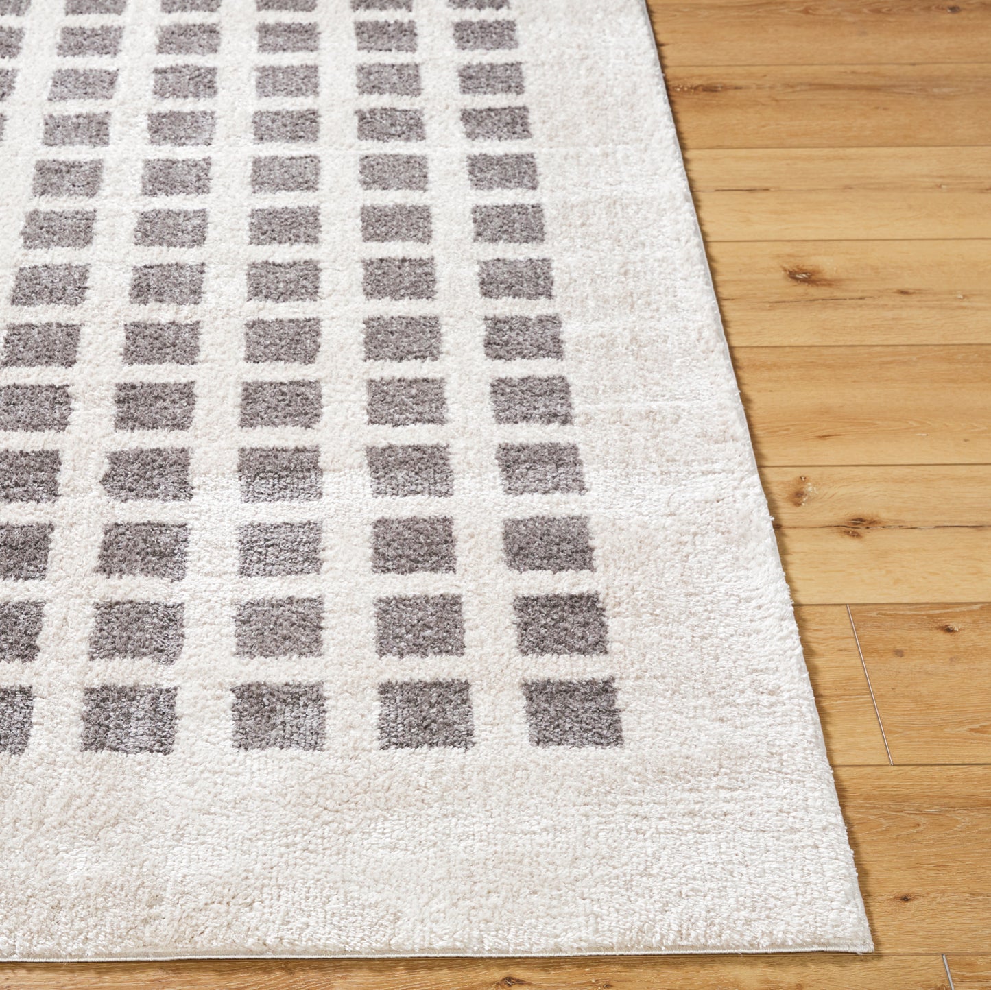 Fossay Shag Machine Woven Rug Livabliss Fossay Shag
