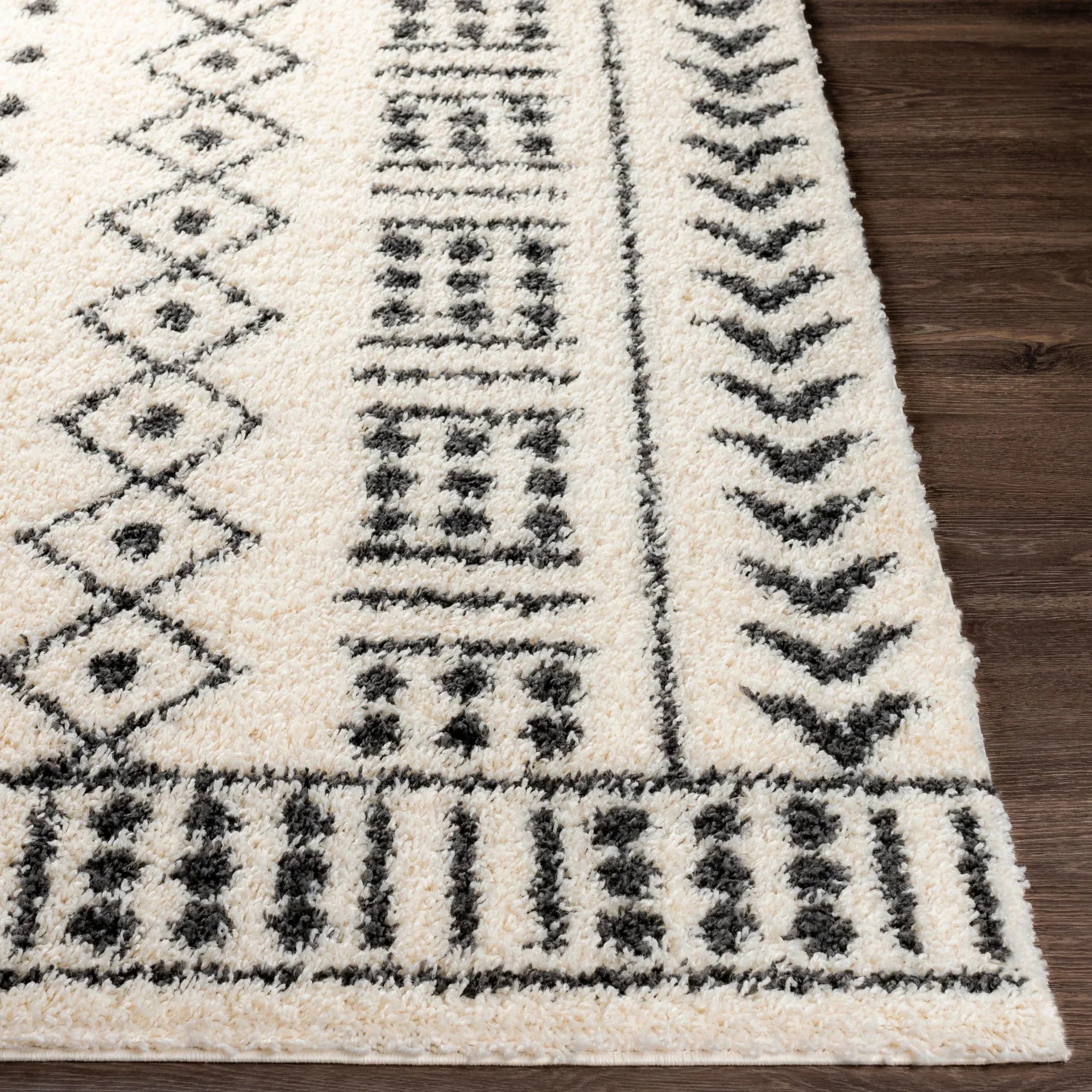 Beni Shag Machine Woven Rug Livabliss Beni Shag