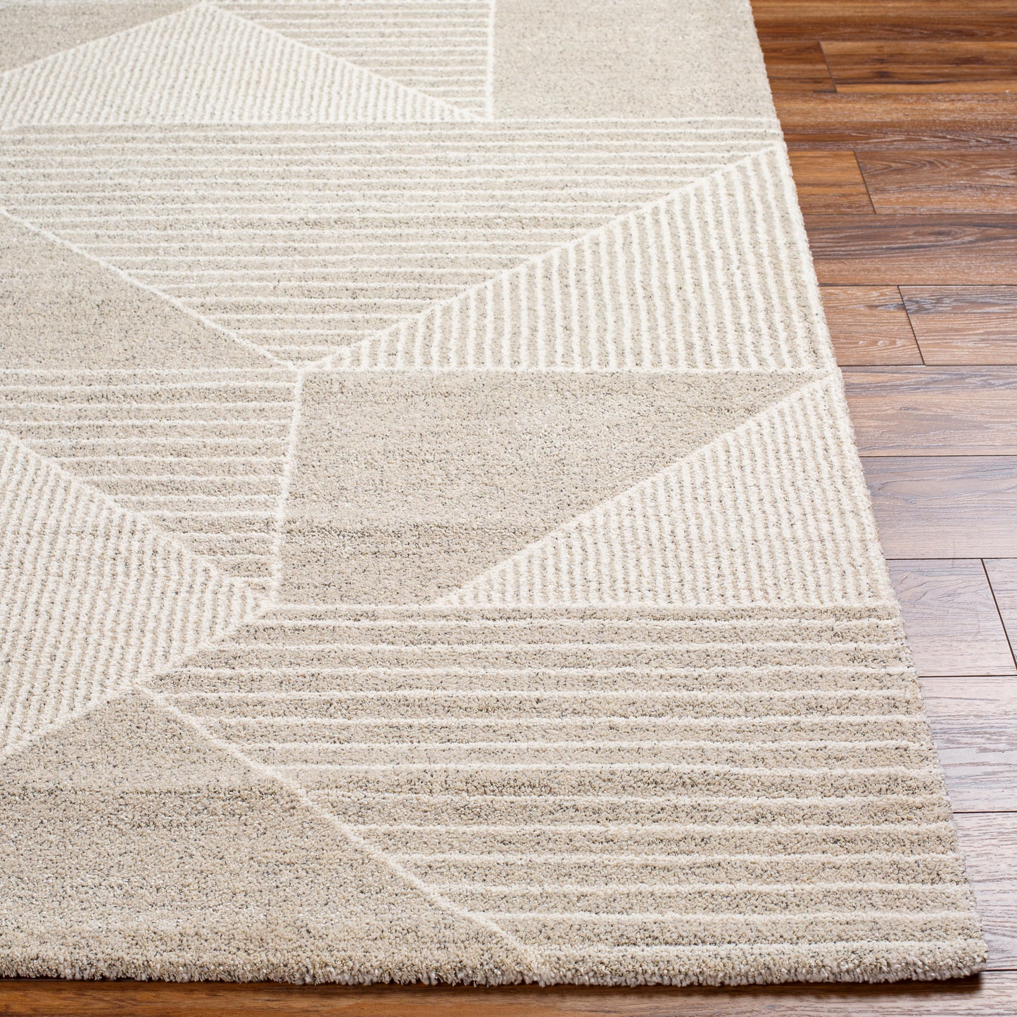 Gavic Machine Woven Rug Livabliss Gavic