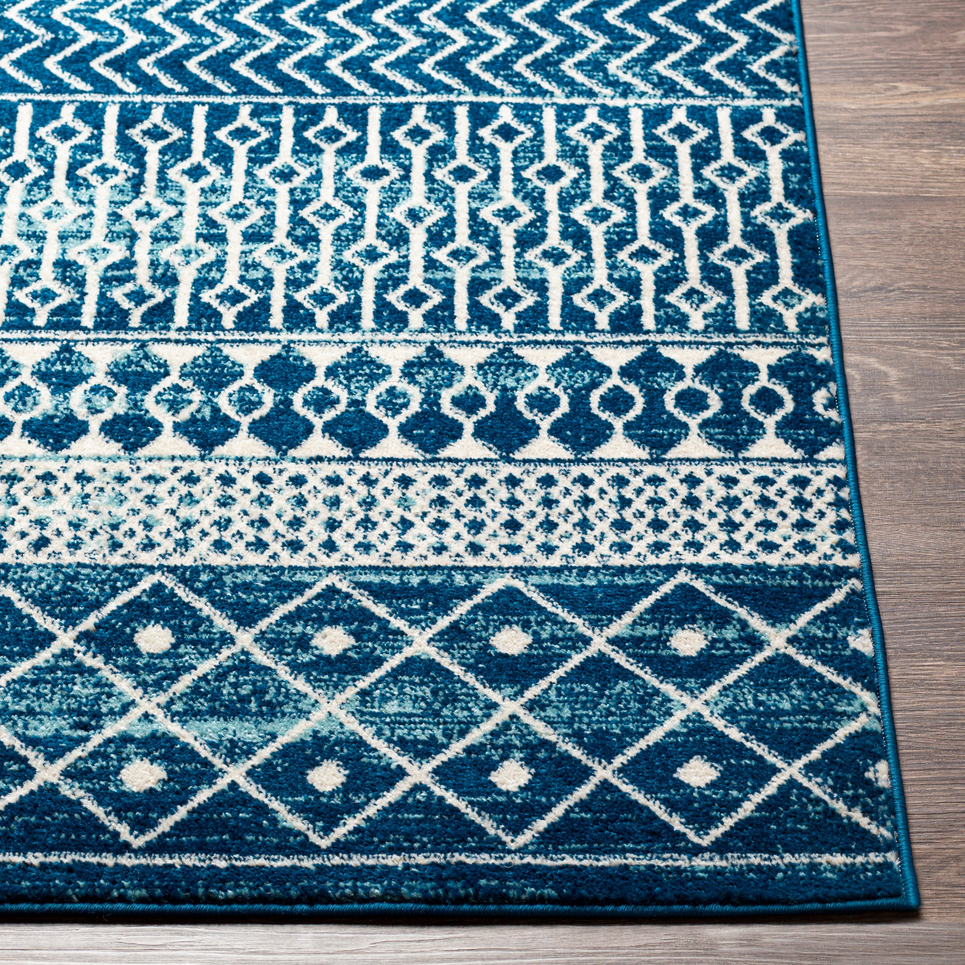 Tevazu Machine Woven Rug Livabliss Tevazu