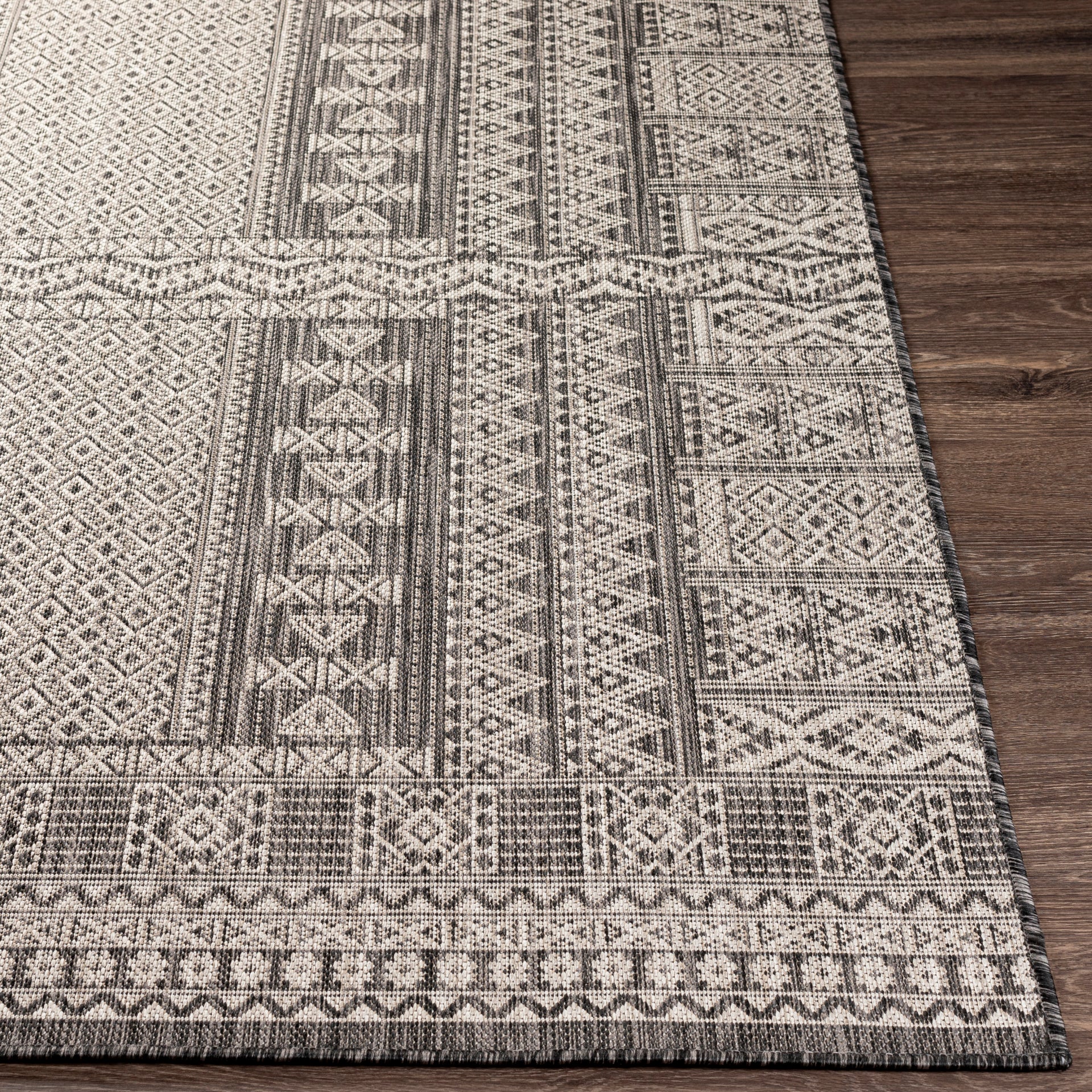 Malibu Machine Woven Rug Livabliss Malibu