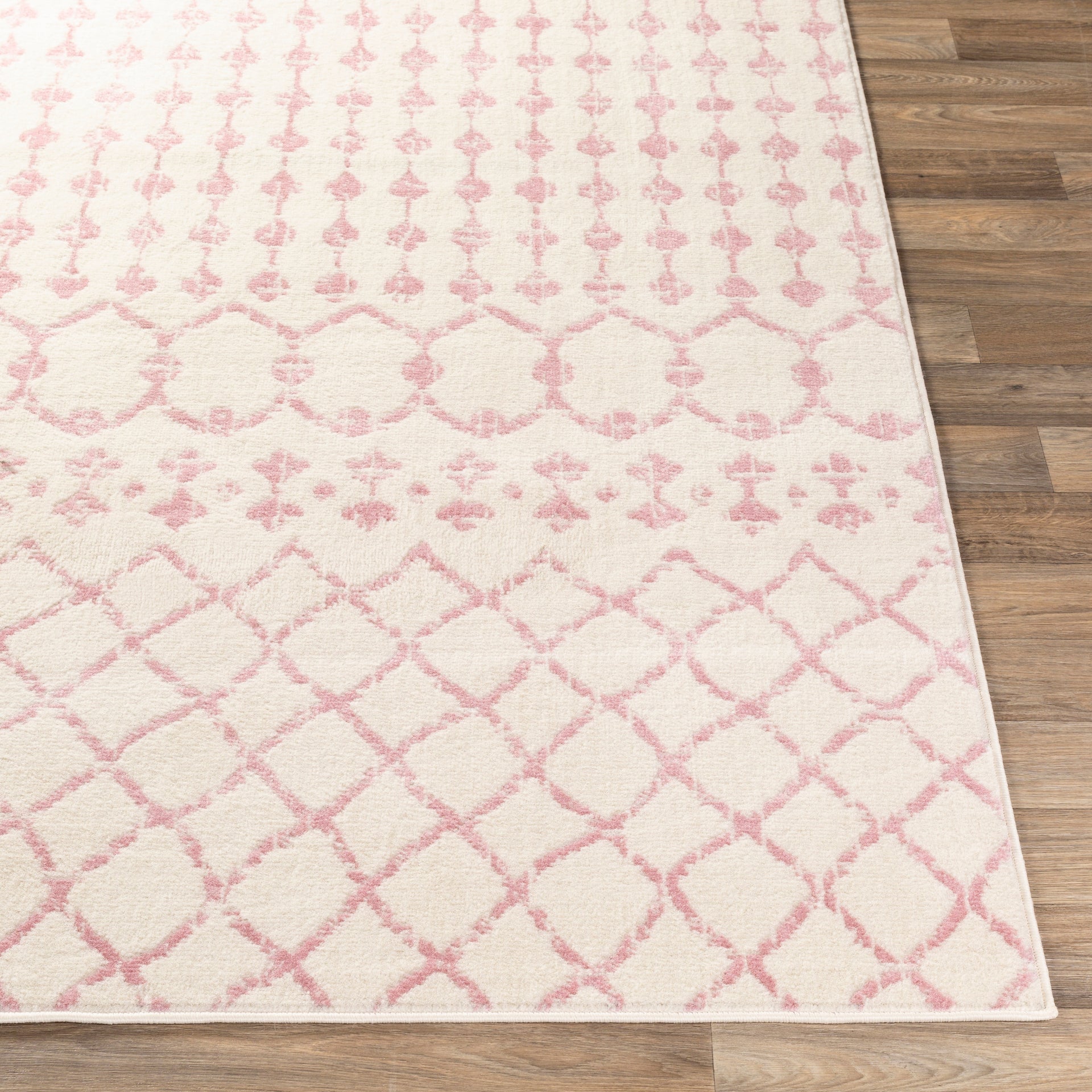 Ustad Machine Woven Rug Livabliss Ustad