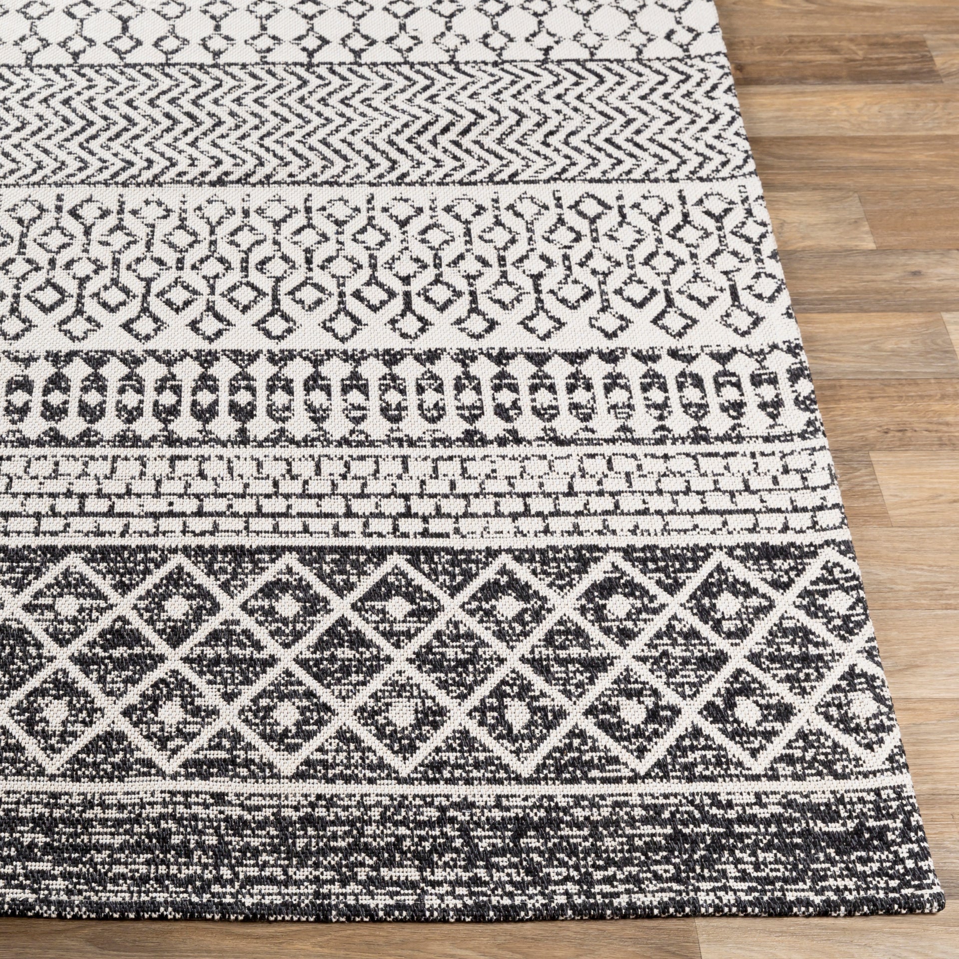 La Casa Machine Woven Rug Livabliss La Casa