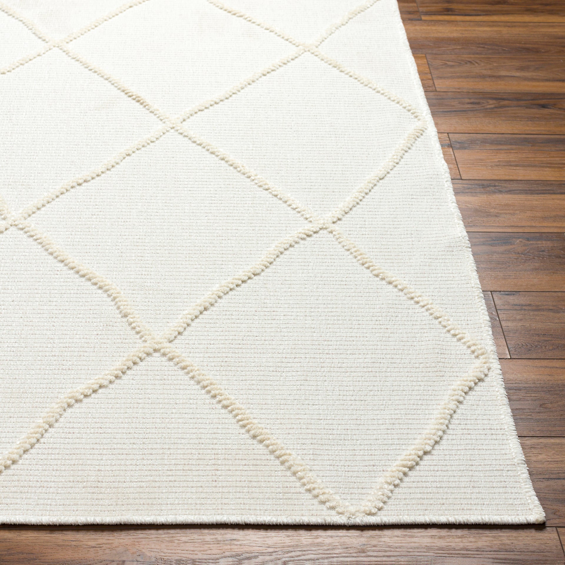Lyna Machine Woven Rug Livabliss Lyna