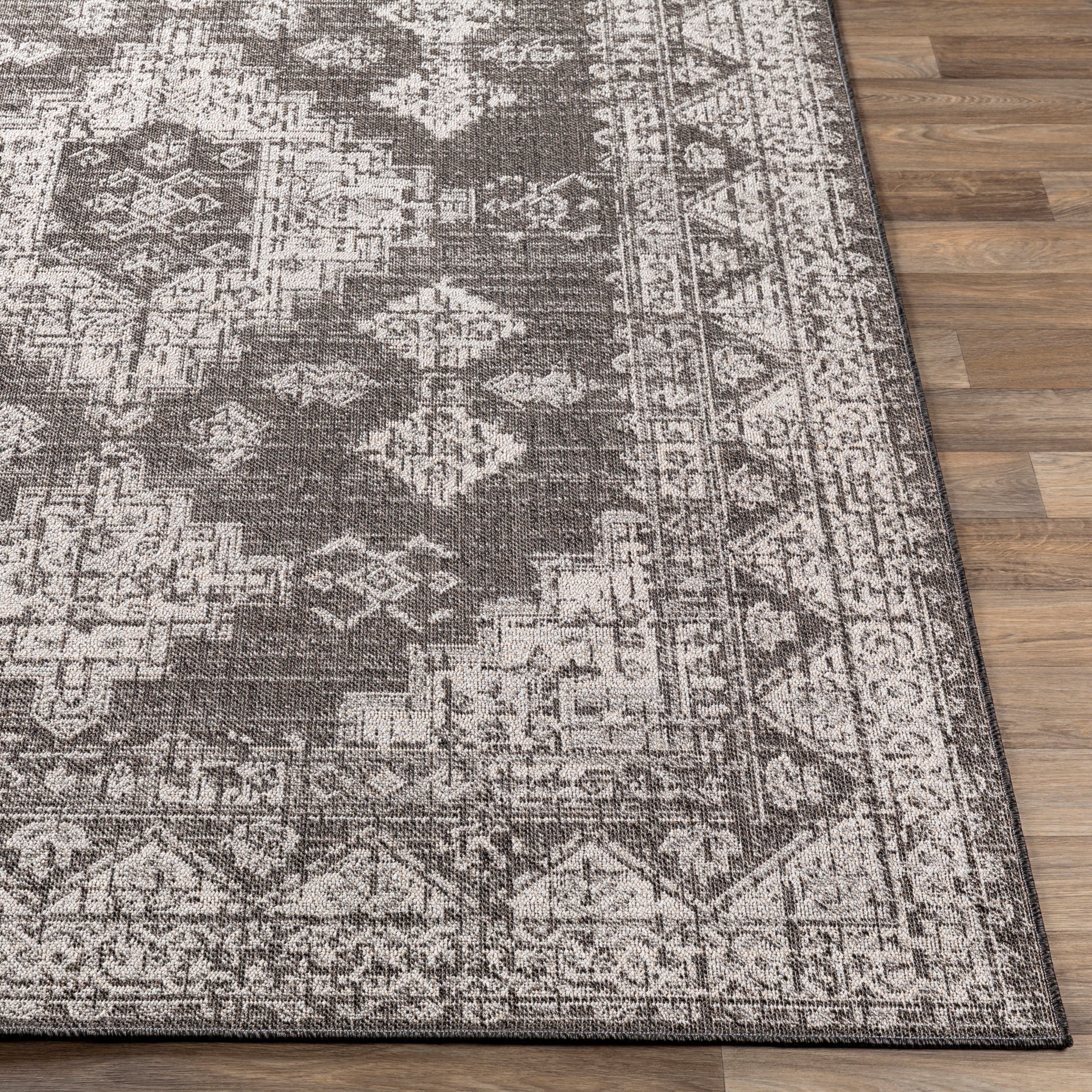 Veranda Machine Woven Rug Livabliss Veranda