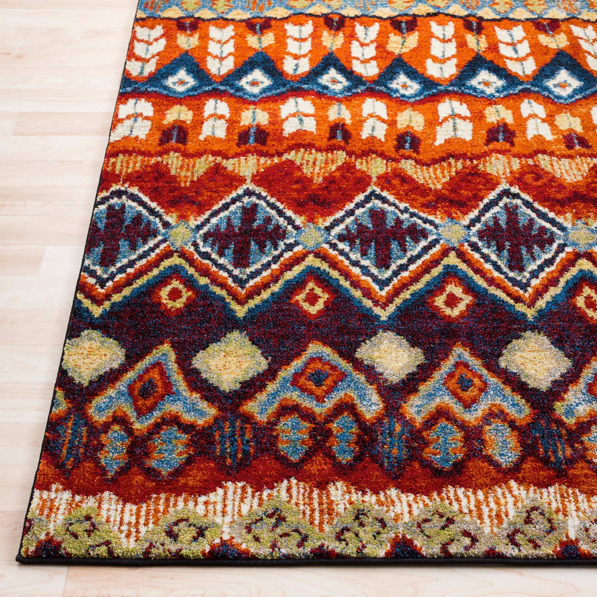 Serapi Machine Woven Rug Livabliss Serapi