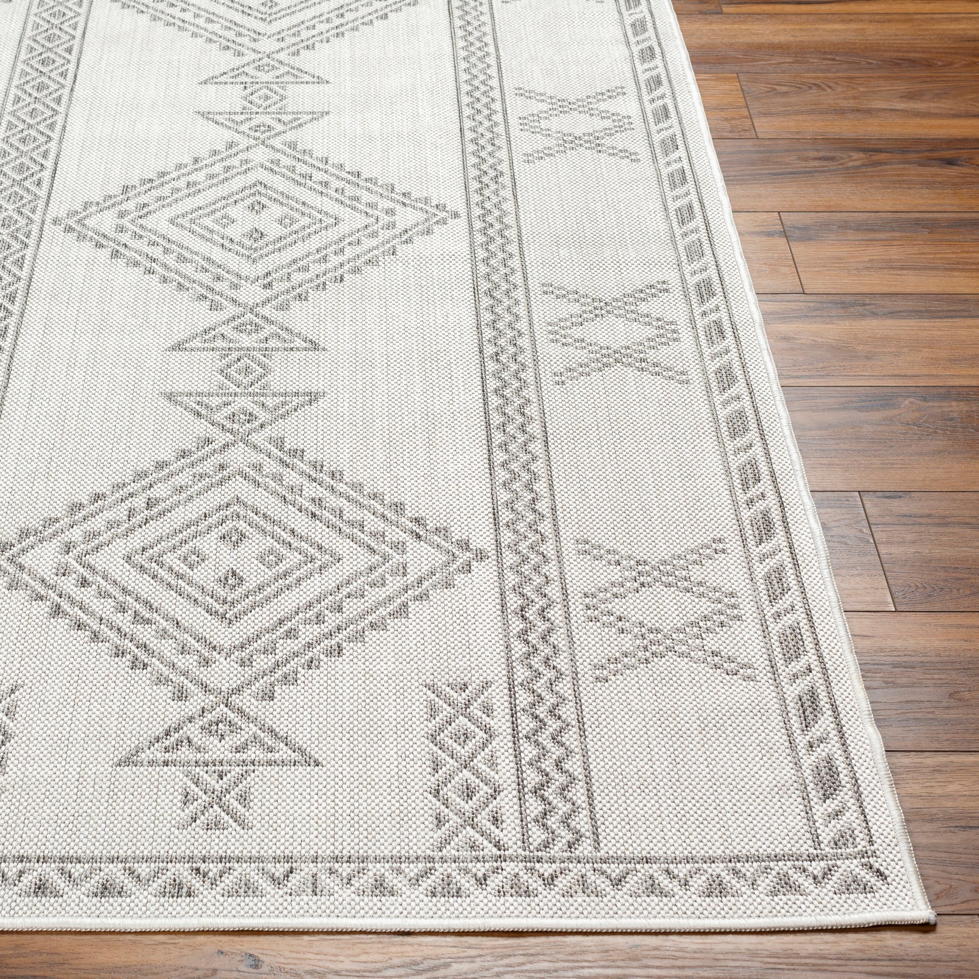 Long Beach Machine Woven Rug Livabliss Long Beach