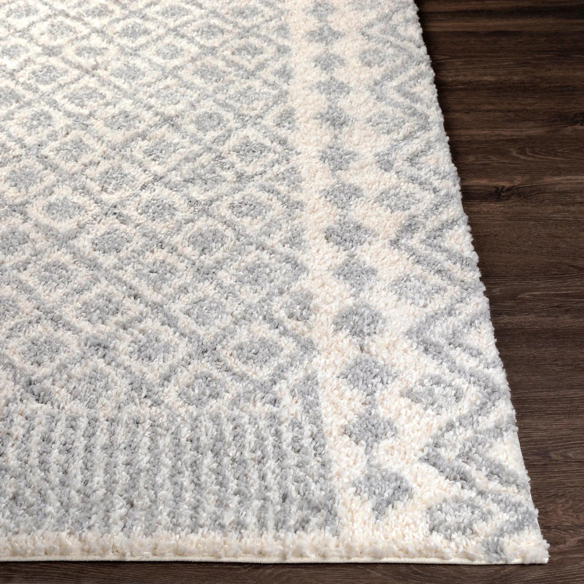 Deluxe Shag Machine Woven Rug Livabliss Deluxe Shag