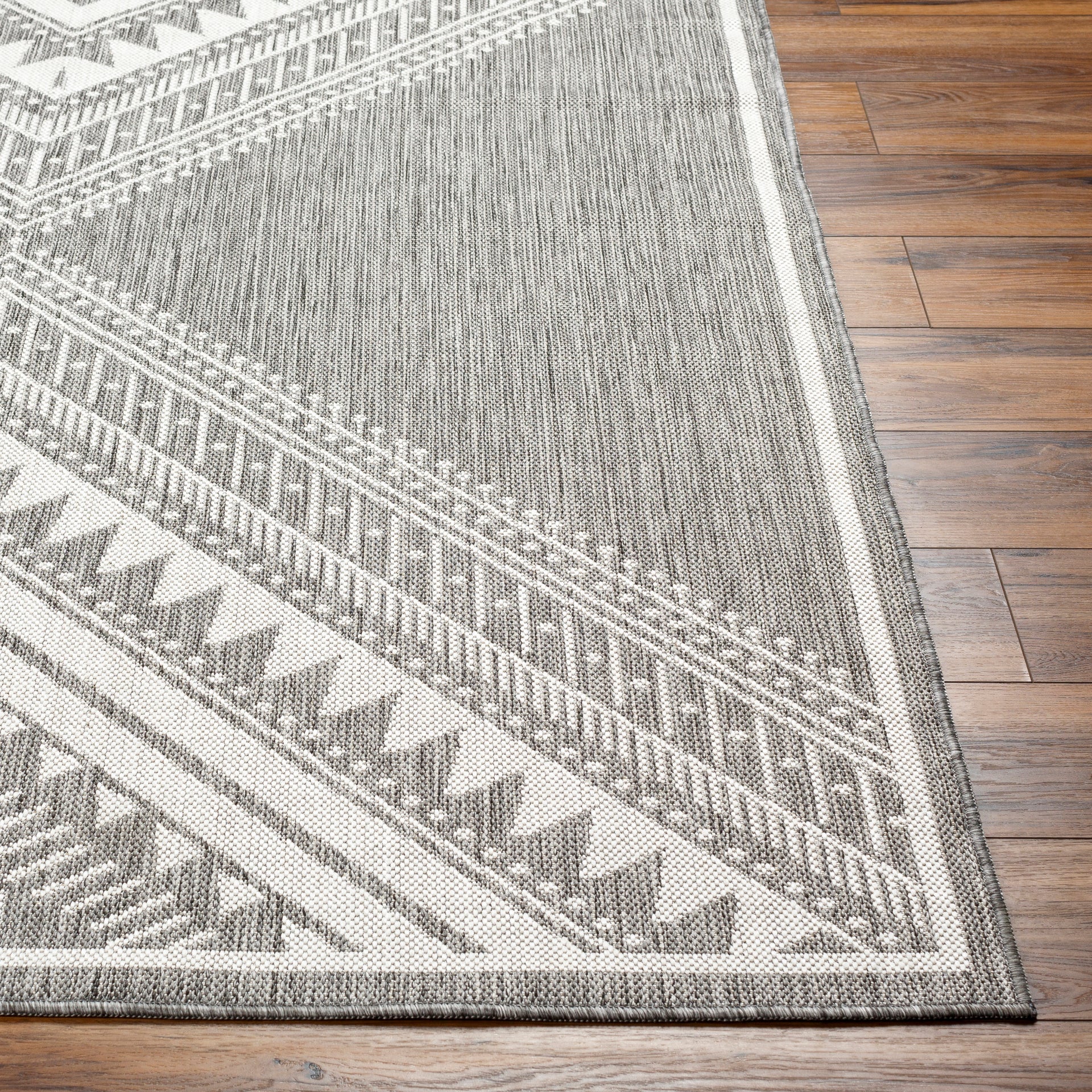 Long Beach Machine Woven Rug Livabliss Long Beach