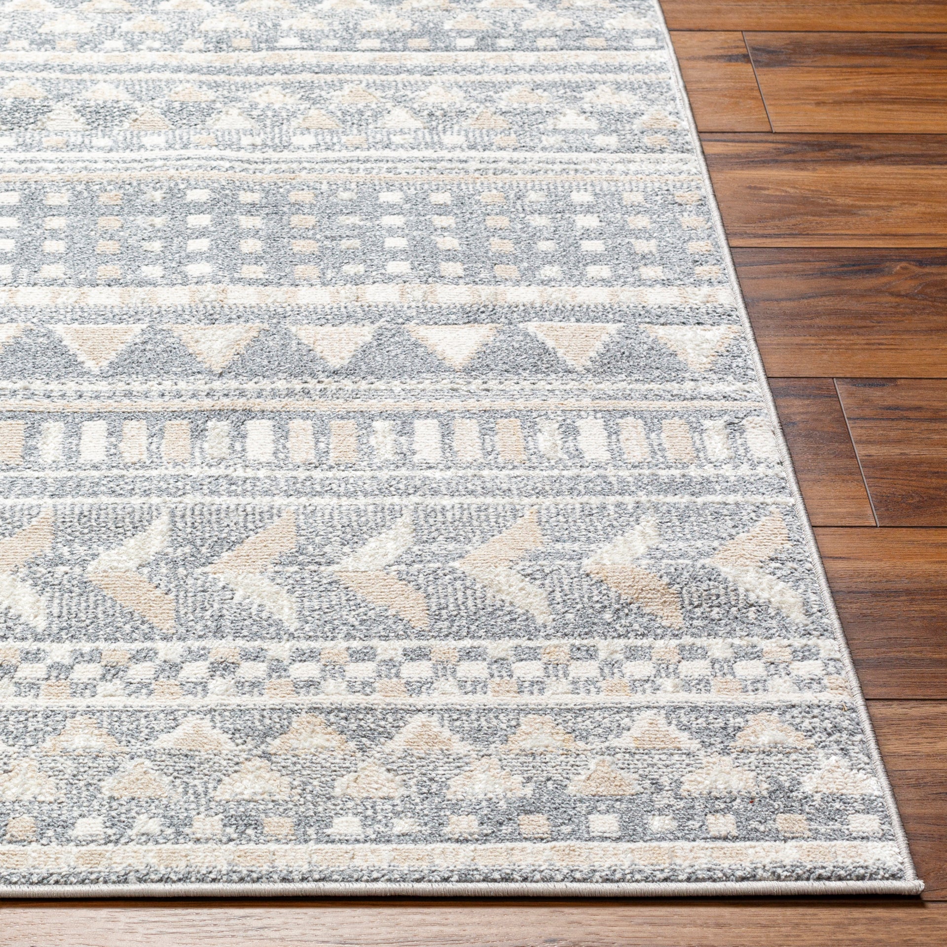 Santana Machine Woven Rug Livabliss Santana