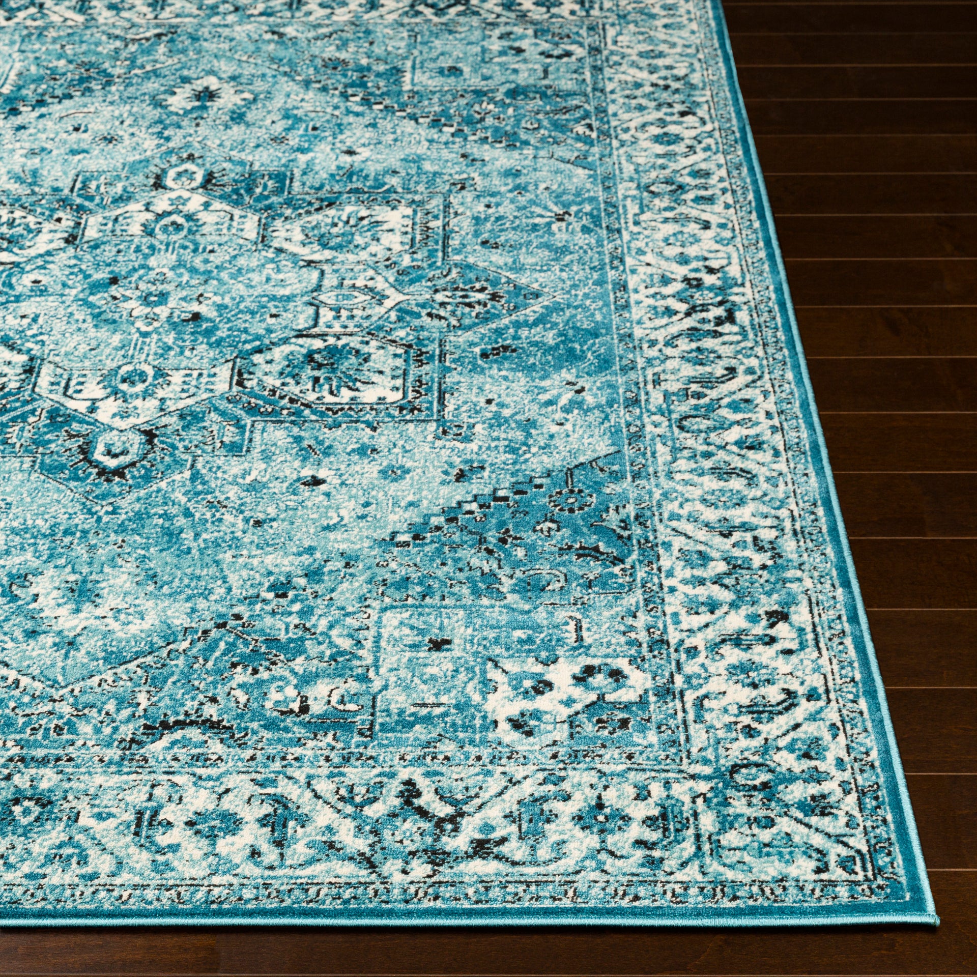 Mumbai Machine Woven Rug Livabliss Mumbai