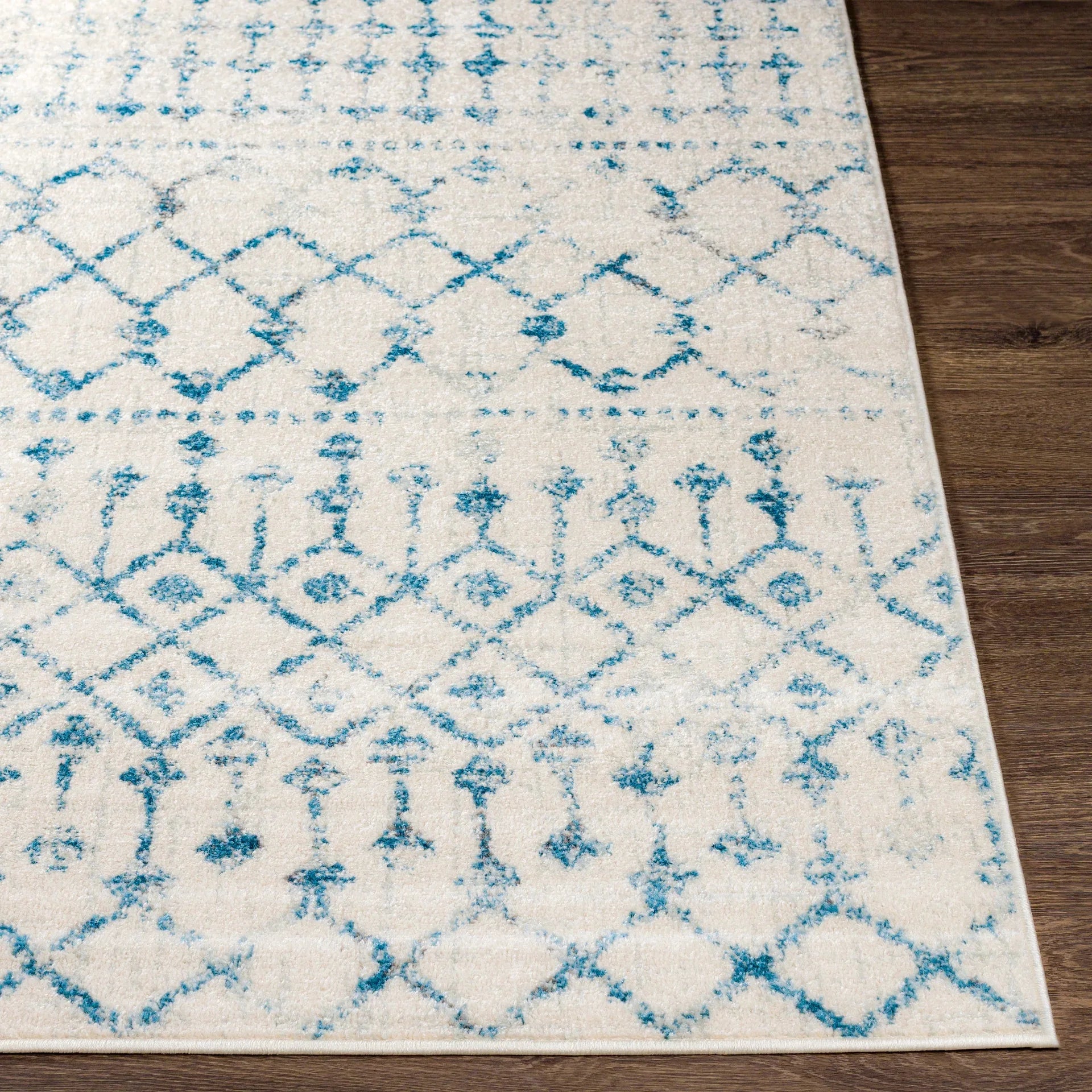 Chester Machine Woven Rug Livabliss Chester