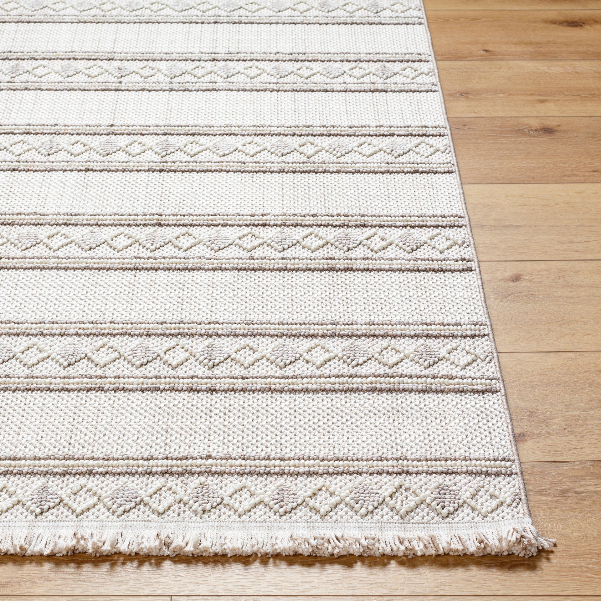 New Delhi Machine Woven Rug Livabliss New Delhi