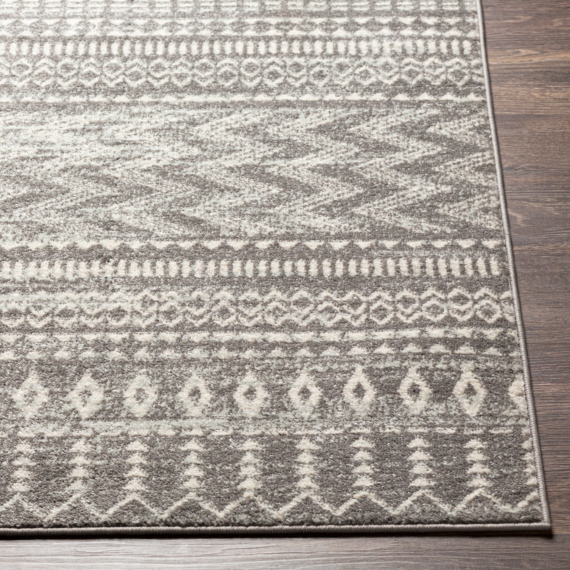 Tevazu Machine Woven Rug Livabliss Tevazu
