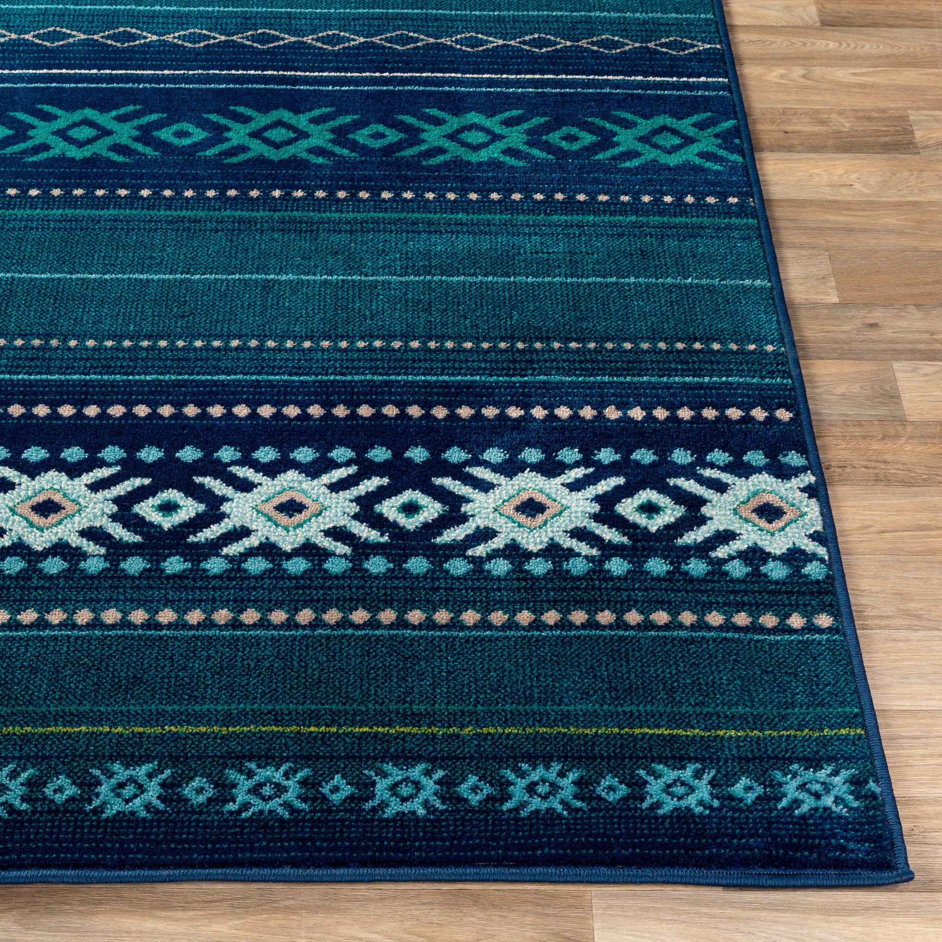 Paramount Machine Woven Rug Livabliss Paramount