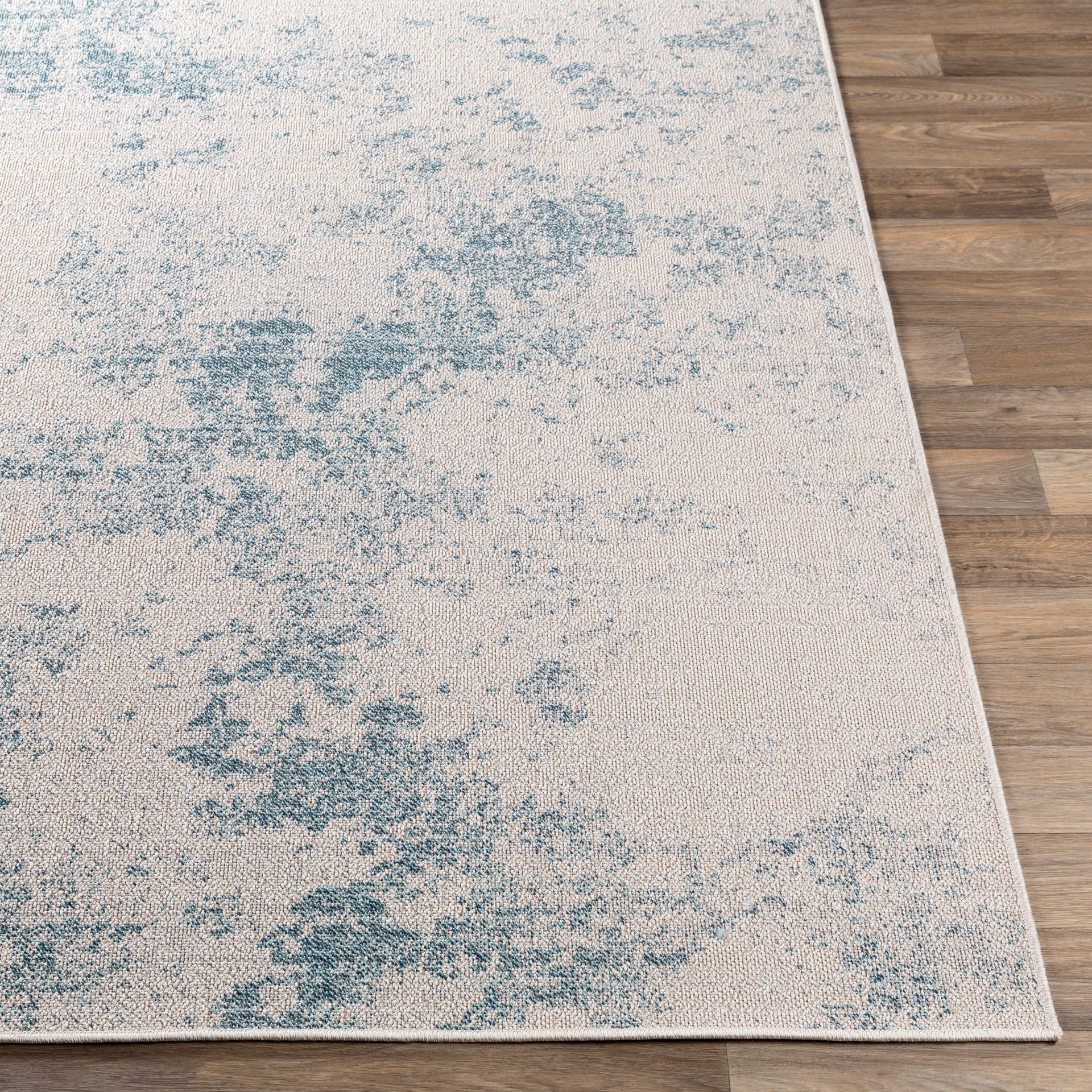 Veranda Machine Woven Rug Livabliss Veranda