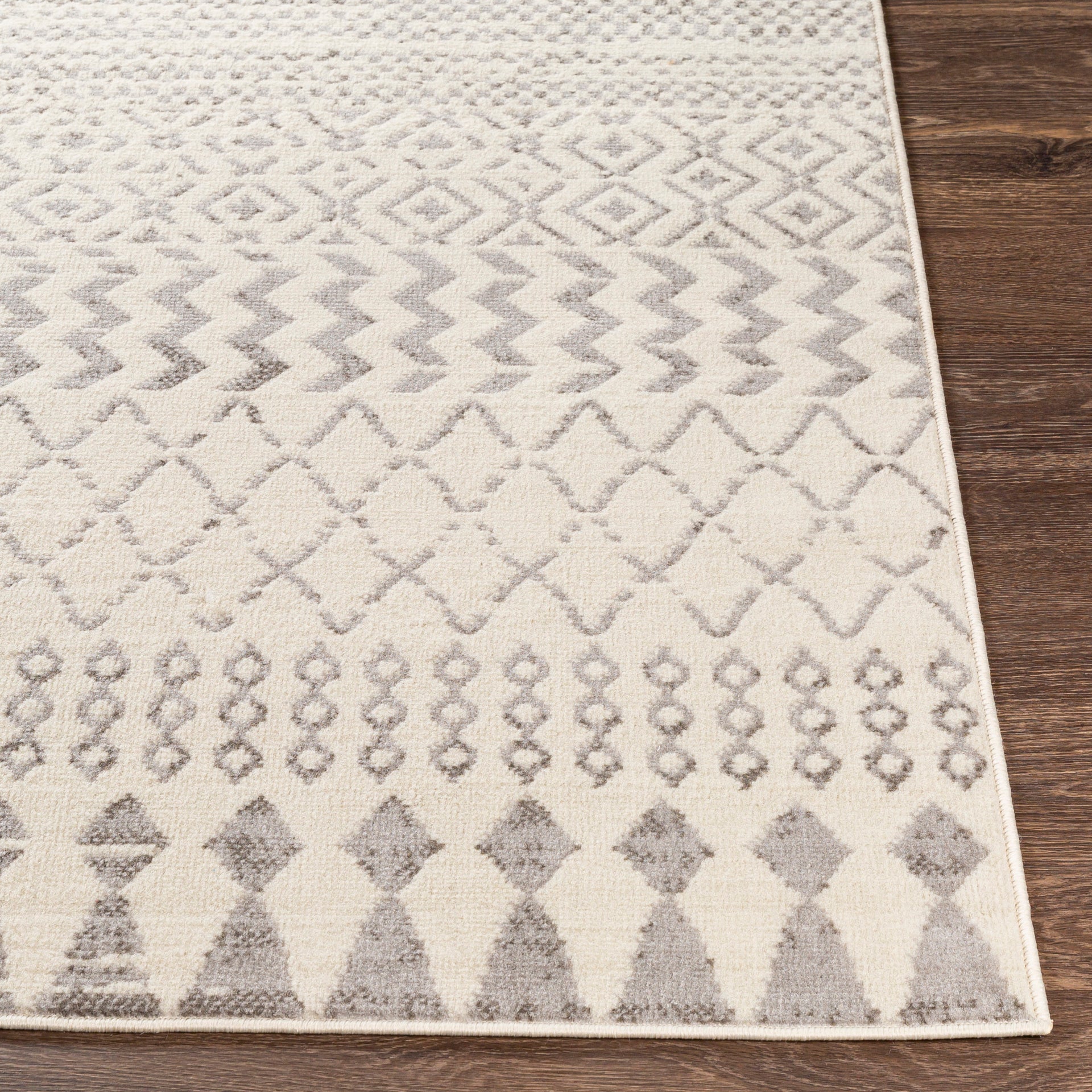 Pisa Machine Woven Rug Livabliss Pisa