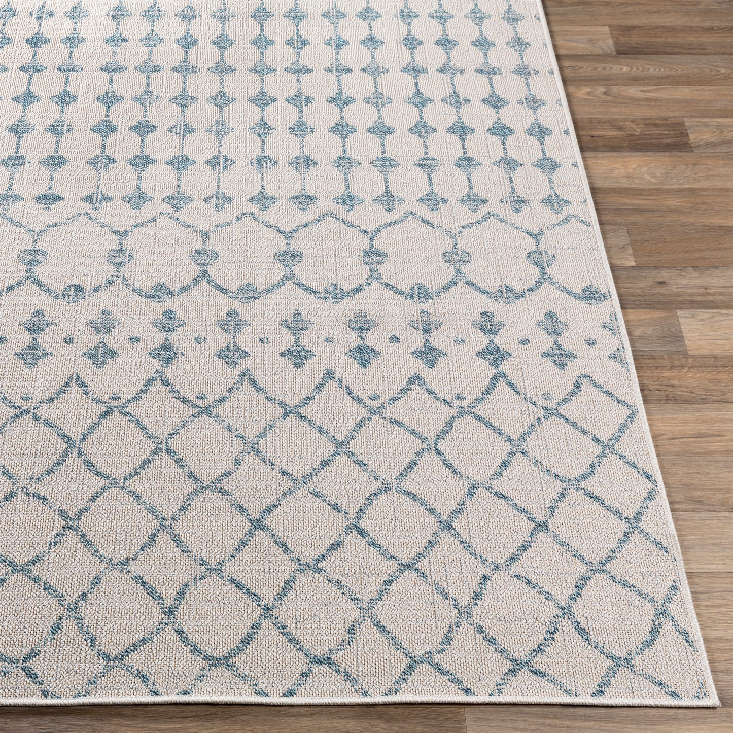 Veranda Machine Woven Rug Livabliss Veranda