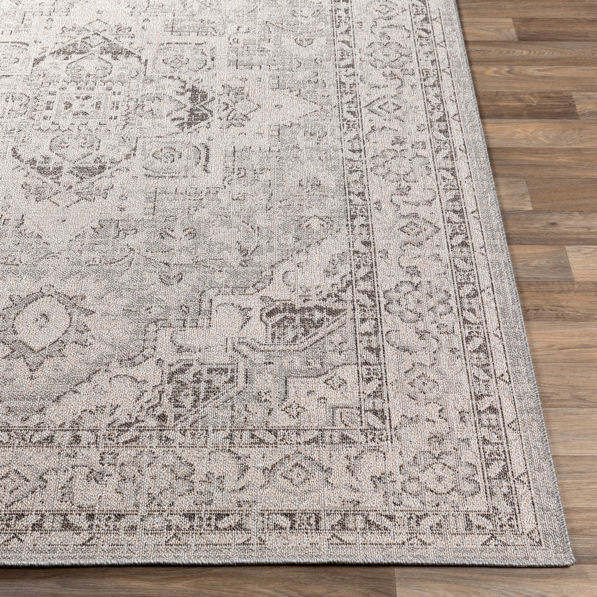 Veranda Machine Woven Rug Livabliss Veranda