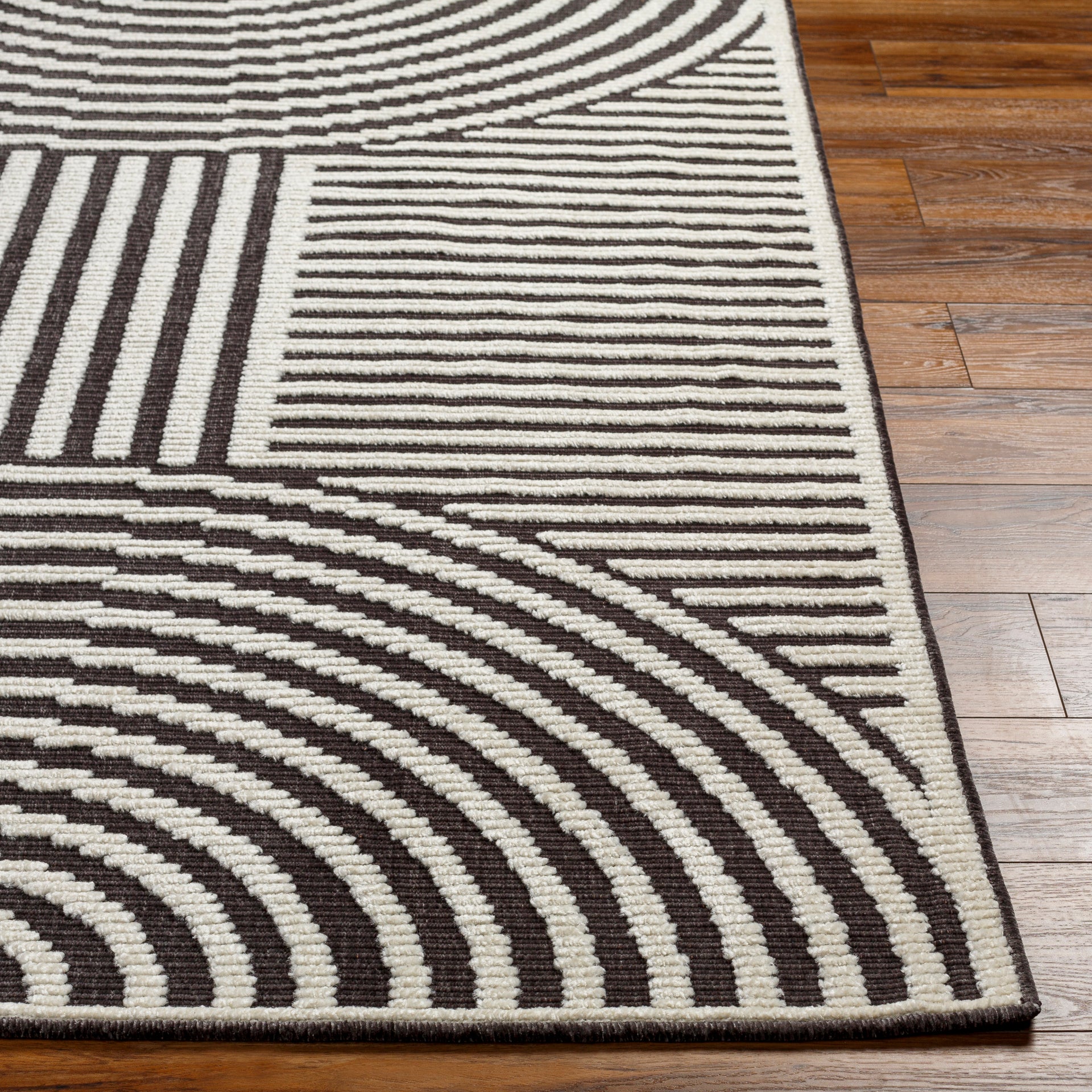 Lyna Machine Woven Rug Livabliss Lyna