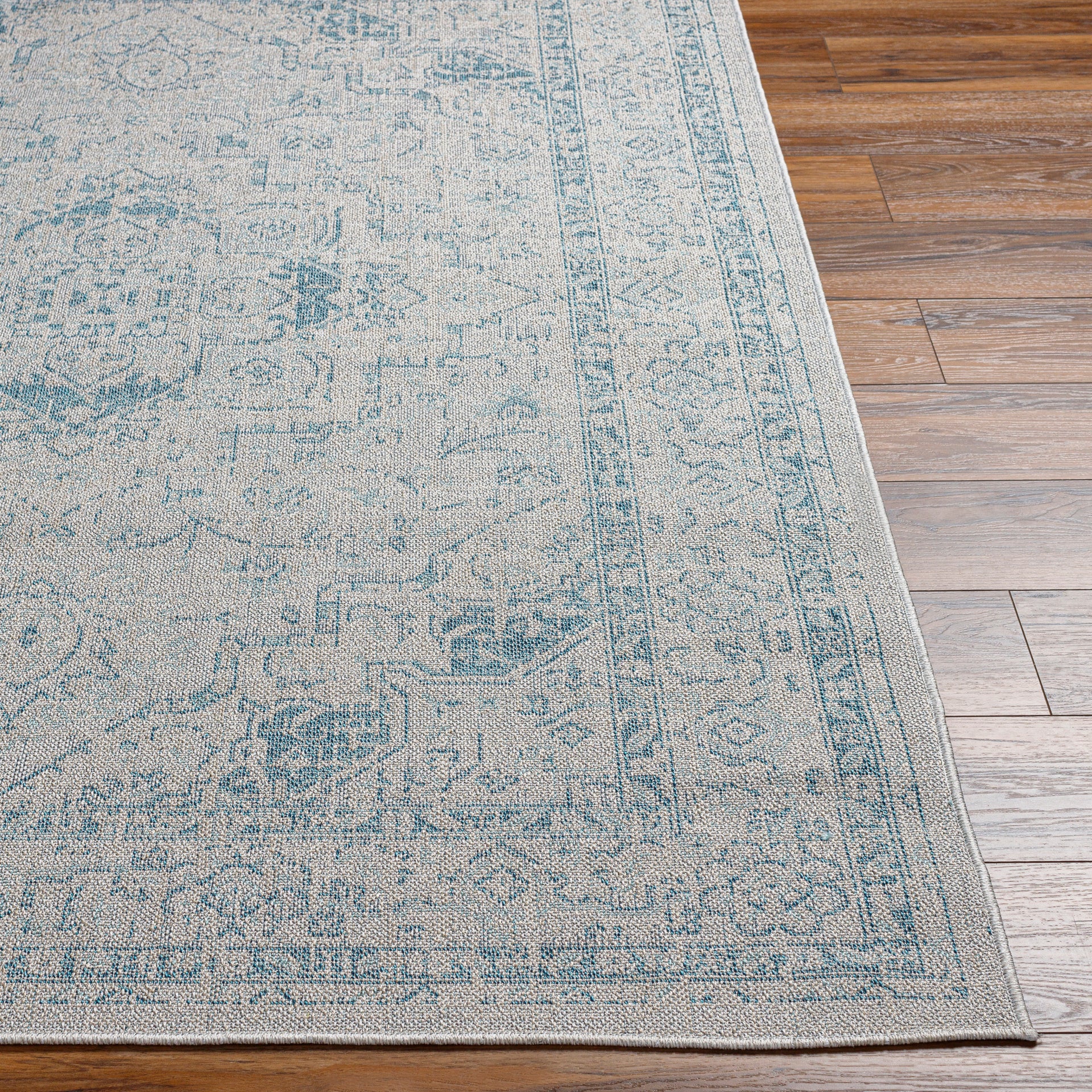 Veranda Machine Woven Rug Livabliss Veranda