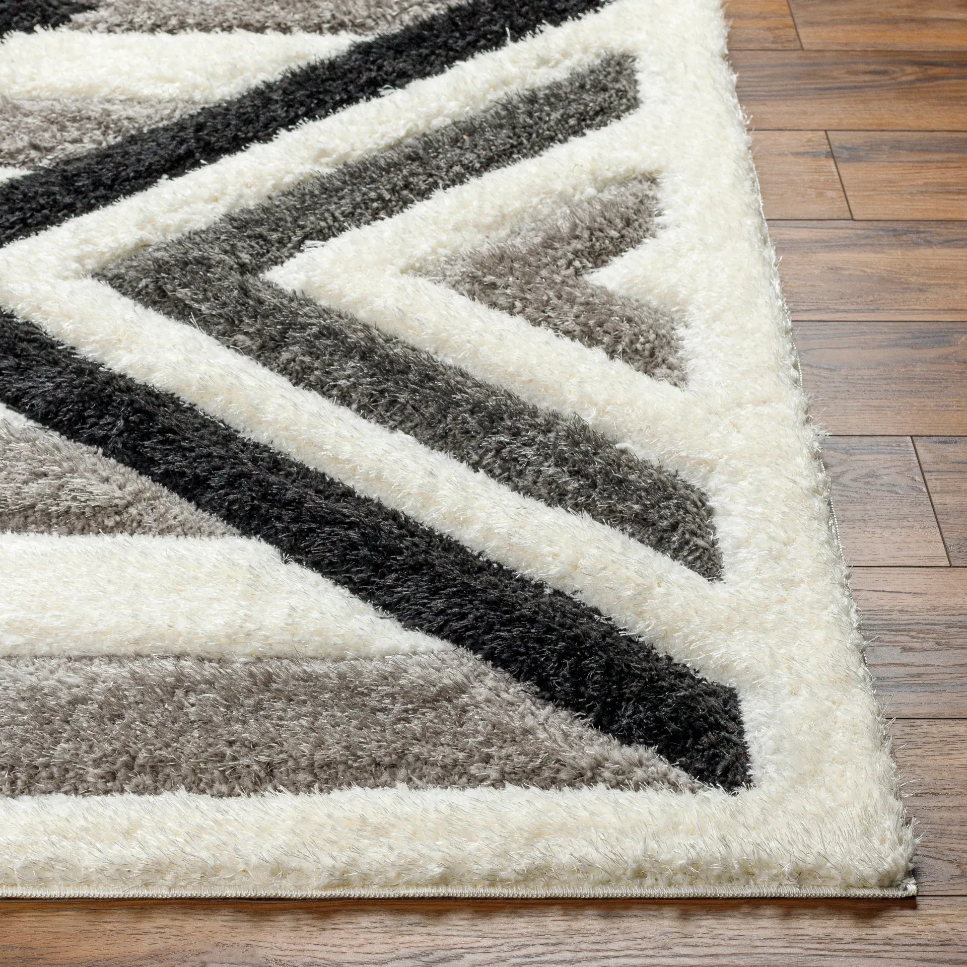 Bologna Machine Woven Rug Livabliss Bologna