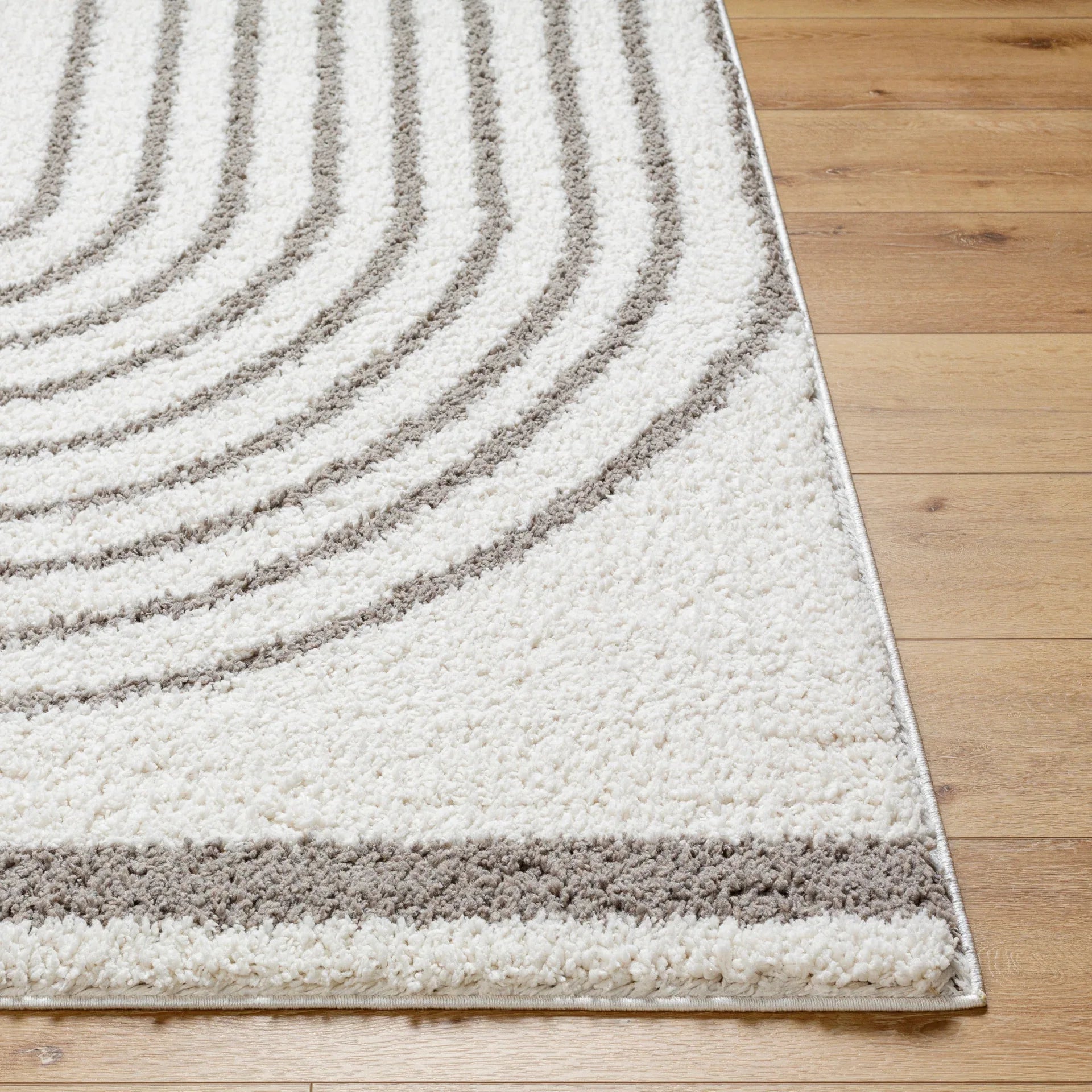 Birmingham Machine Woven Rug Livabliss Birmingham