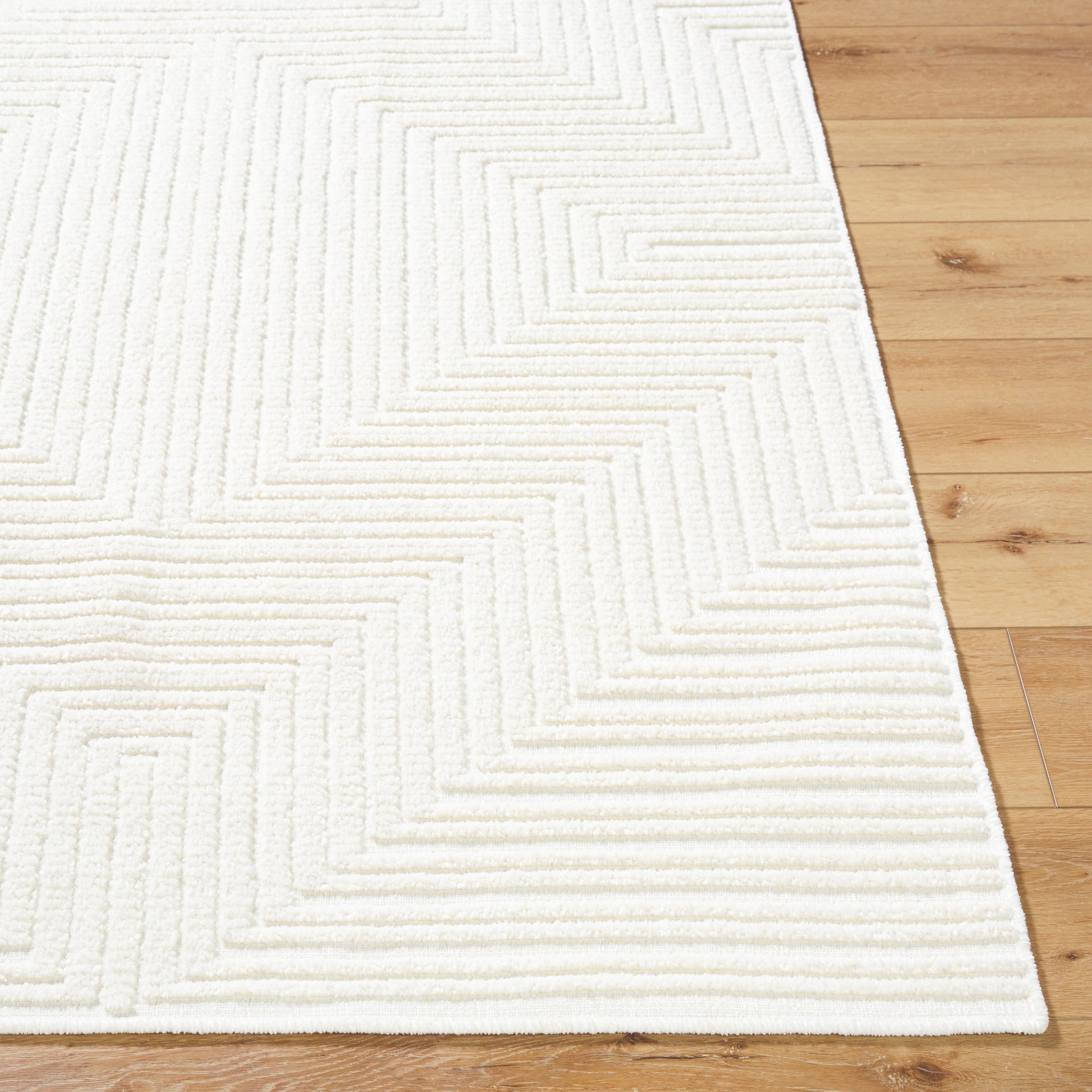 Lyna Machine Woven Rug Livabliss Lyna