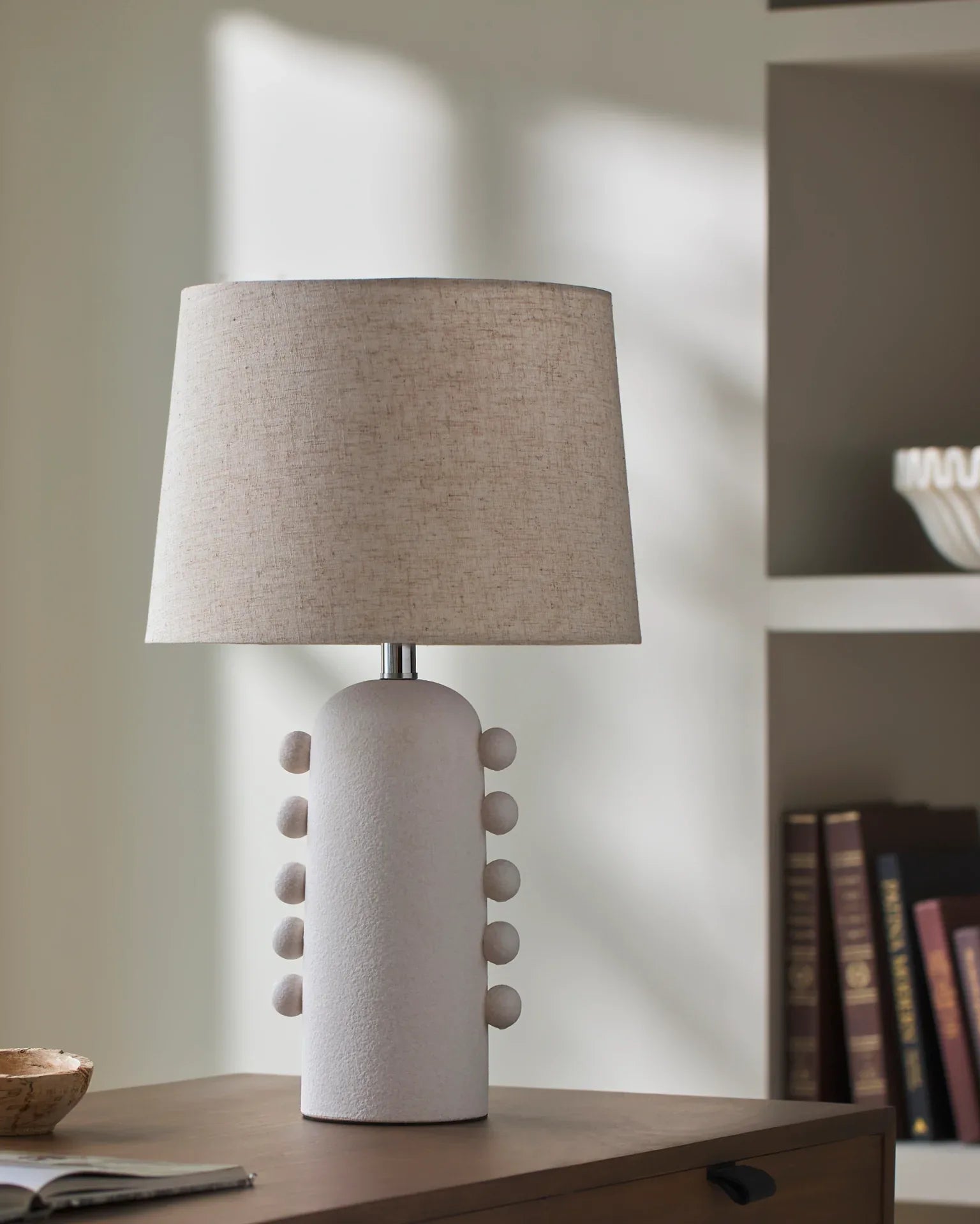 Yako Accent Table Lamp Livabliss Yako