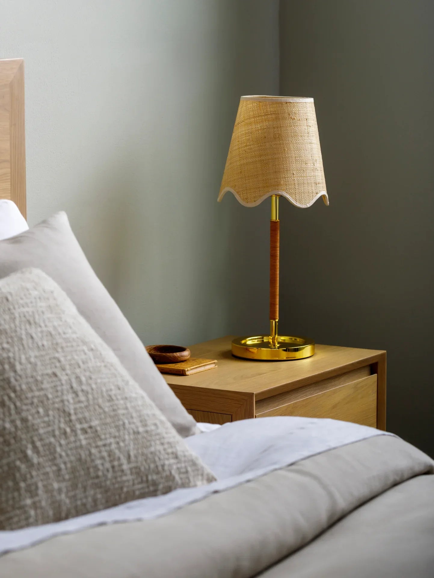 Magda Accent Table Lamp Livabliss Magda