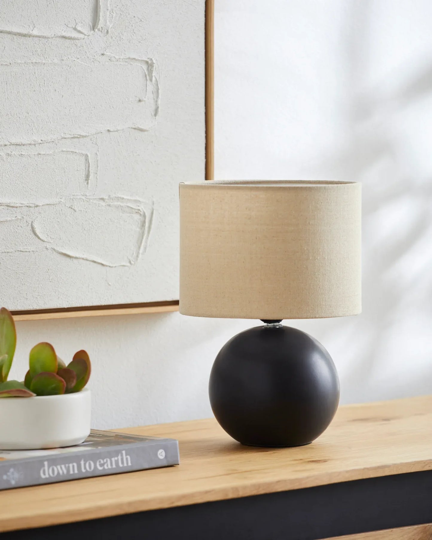 Elio Accent Table Lamp Livabliss Elio