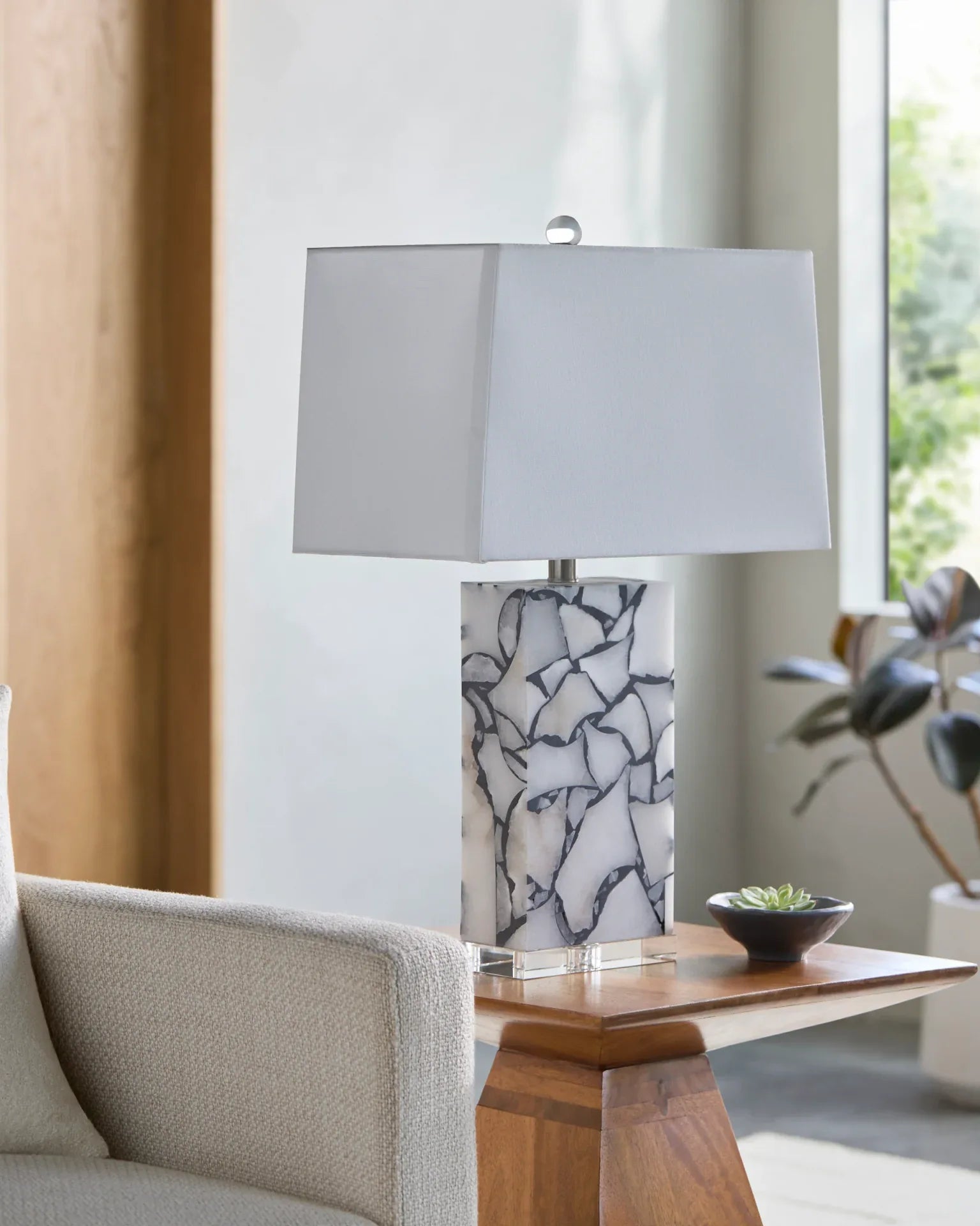 Angelo Accent Table Lamp Livabliss Angelo