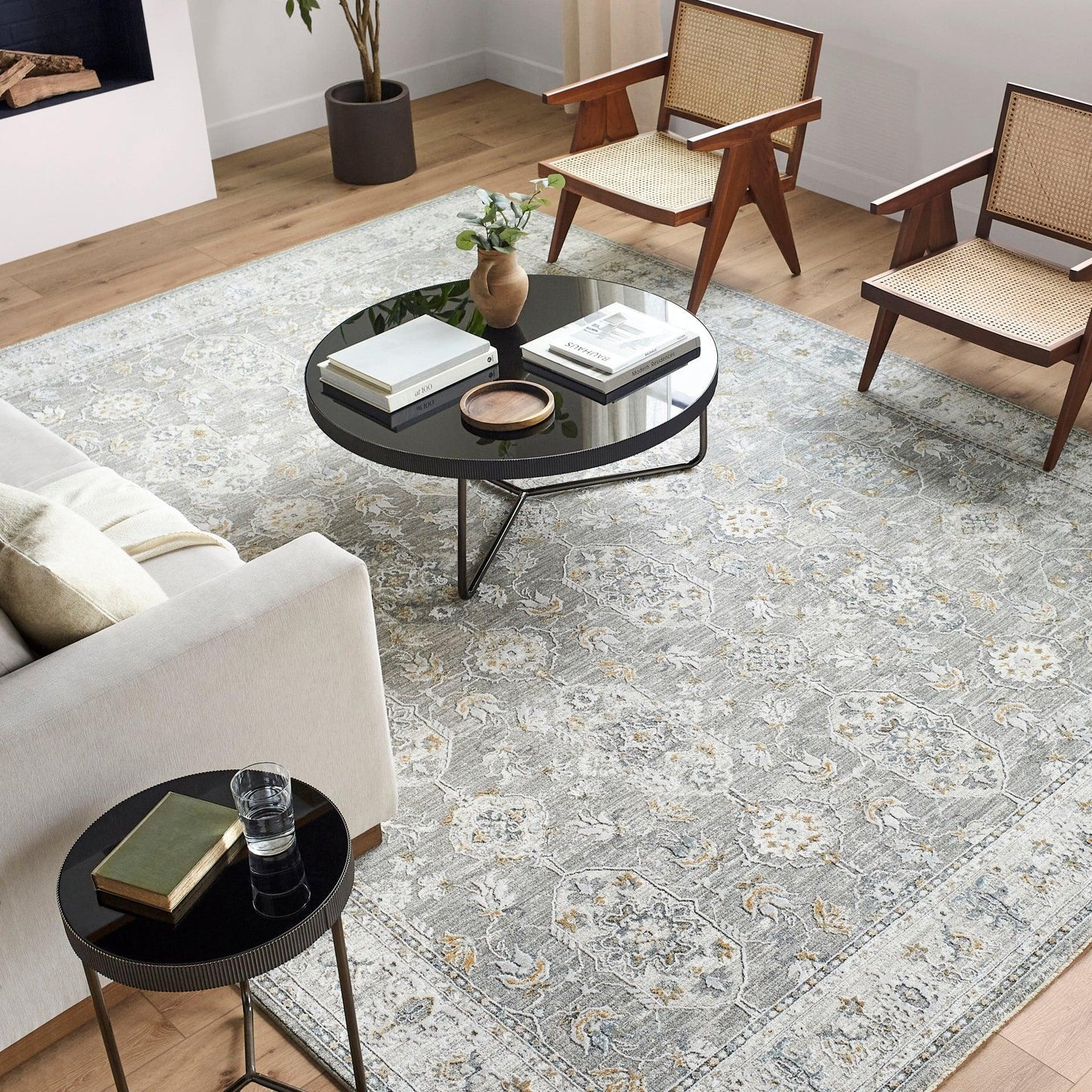Dresden Machine Woven Rug Livabliss Dresden
