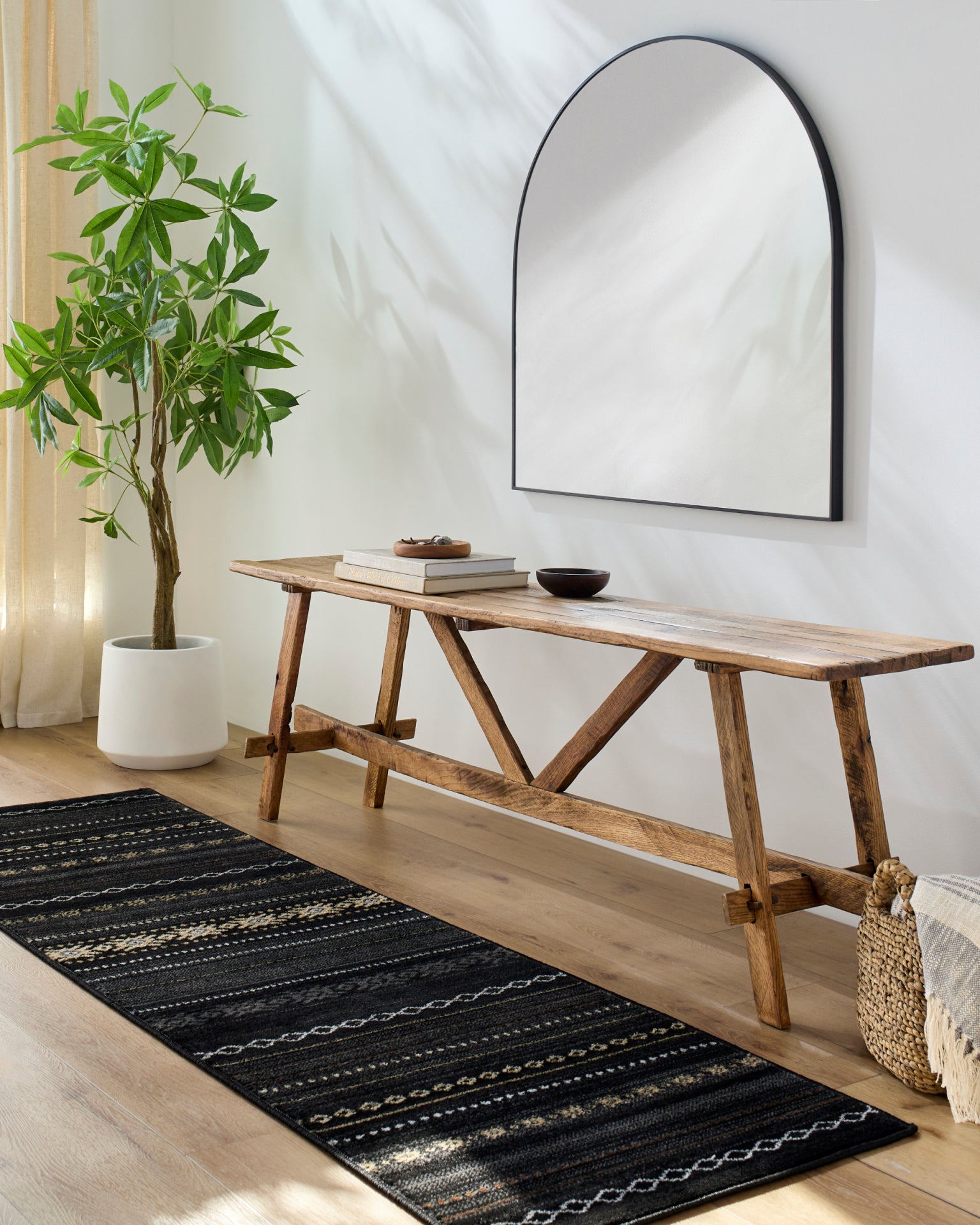 Paramount Machine Woven Rug Livabliss Paramount