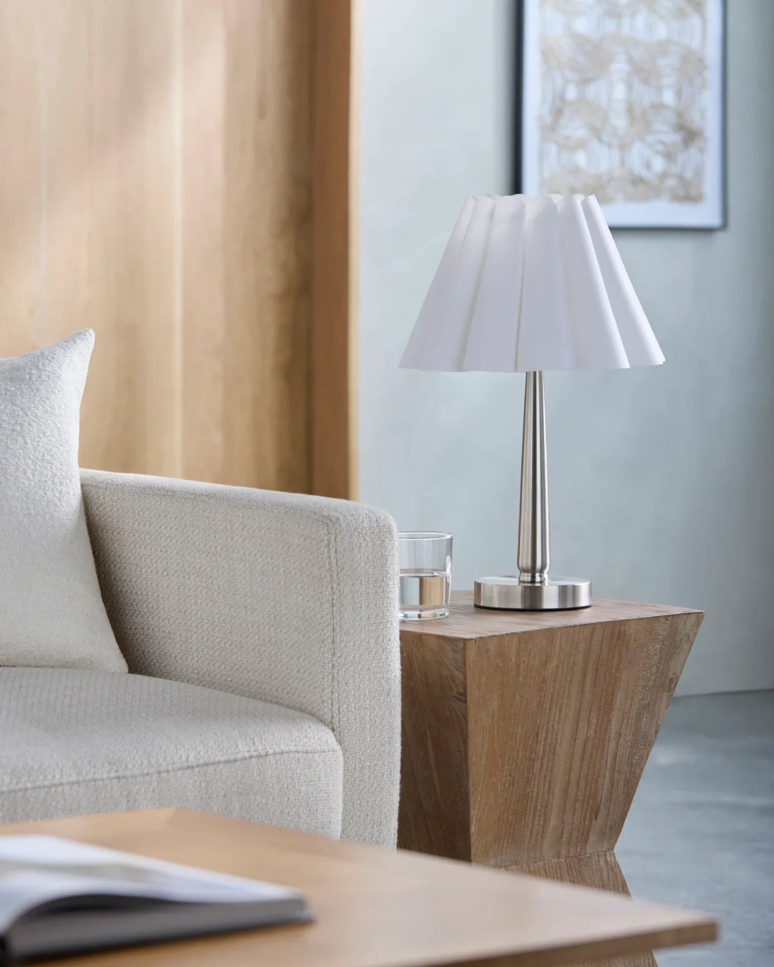 Leynar Accent Table Lamp Livabliss Leynar