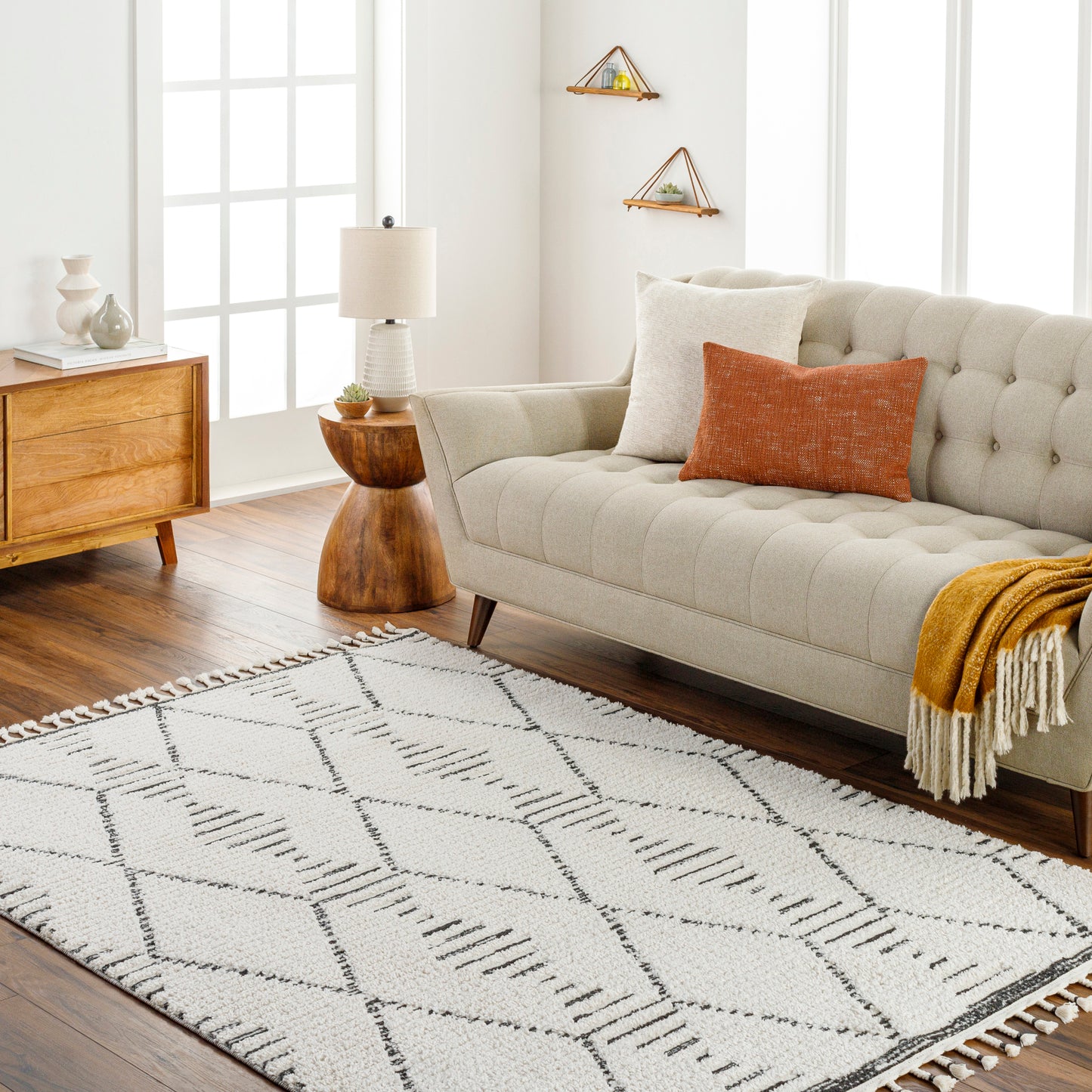 Valencia Machine Woven Rug Livabliss Valencia