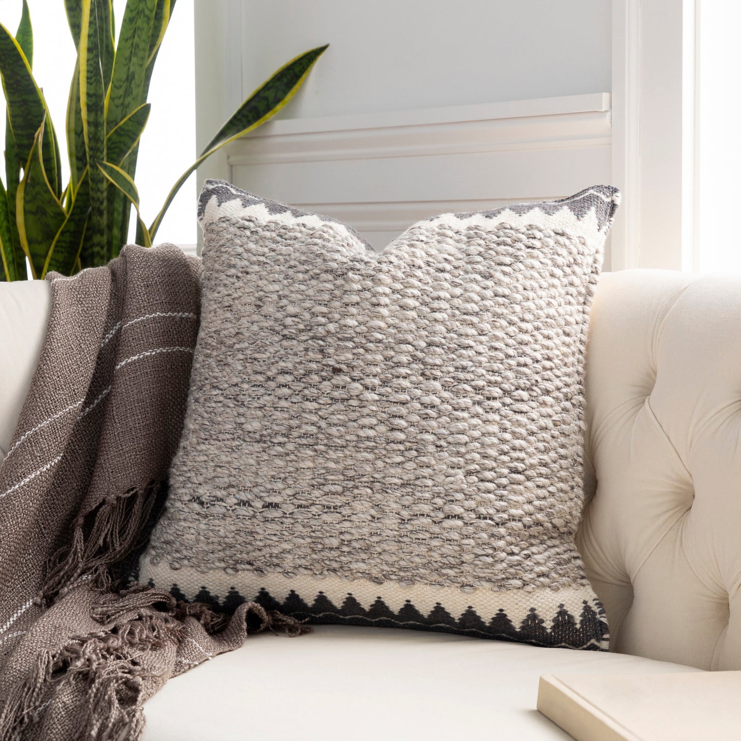 Faroe Accent Pillow Livabliss Faroe