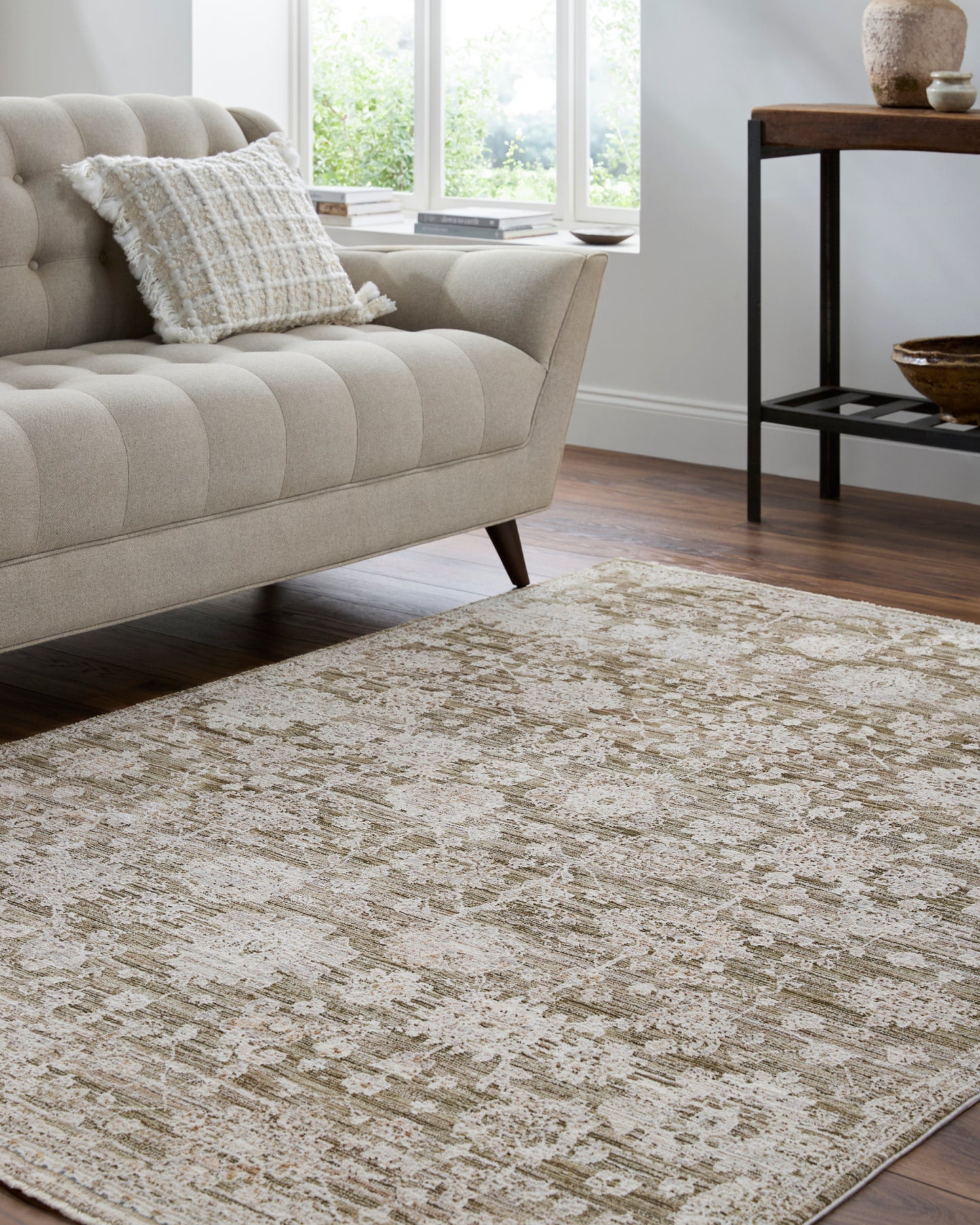 Mansfield Machine Woven Rug Livabliss Mansfield