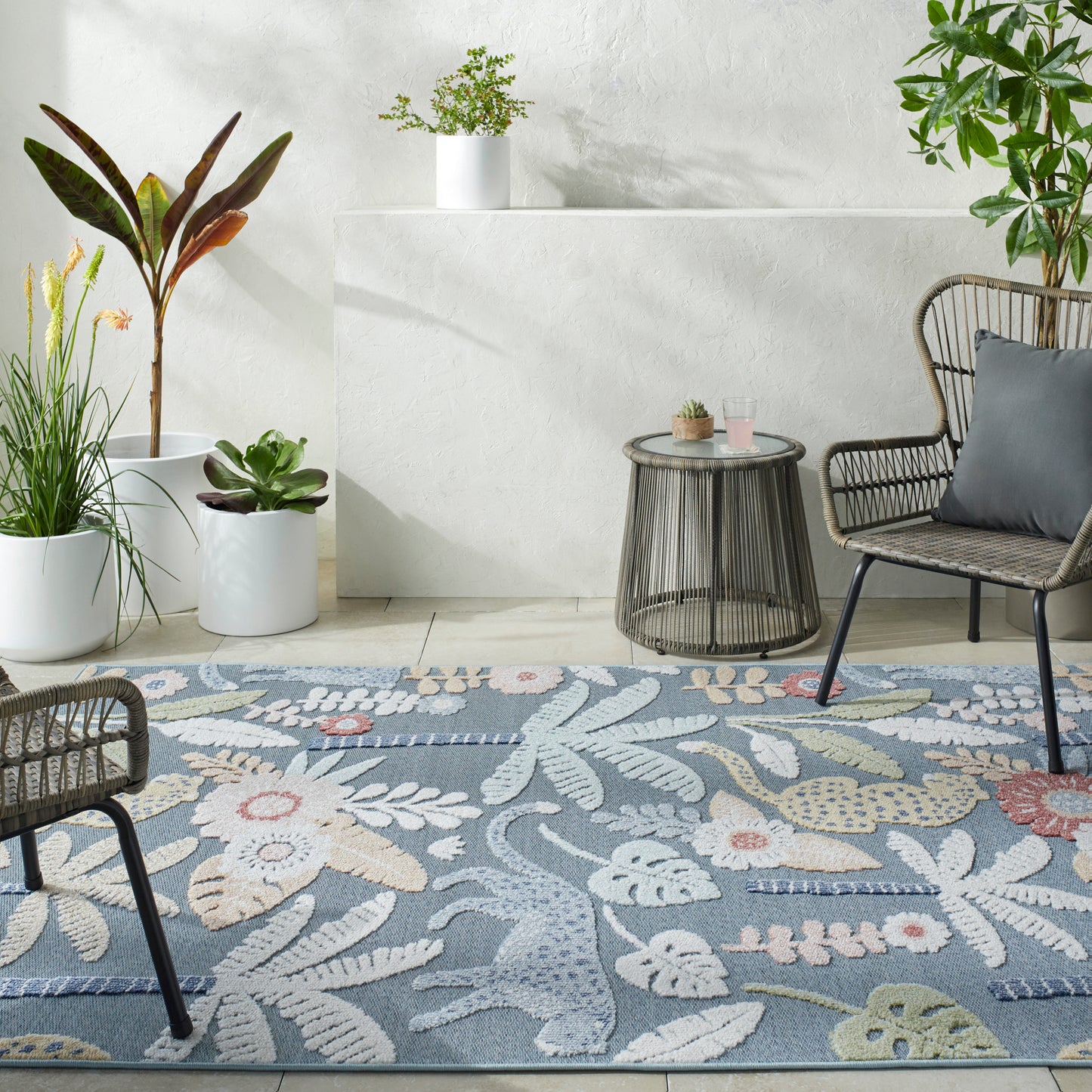 Lakeside Machine Woven Rug Livabliss Lakeside