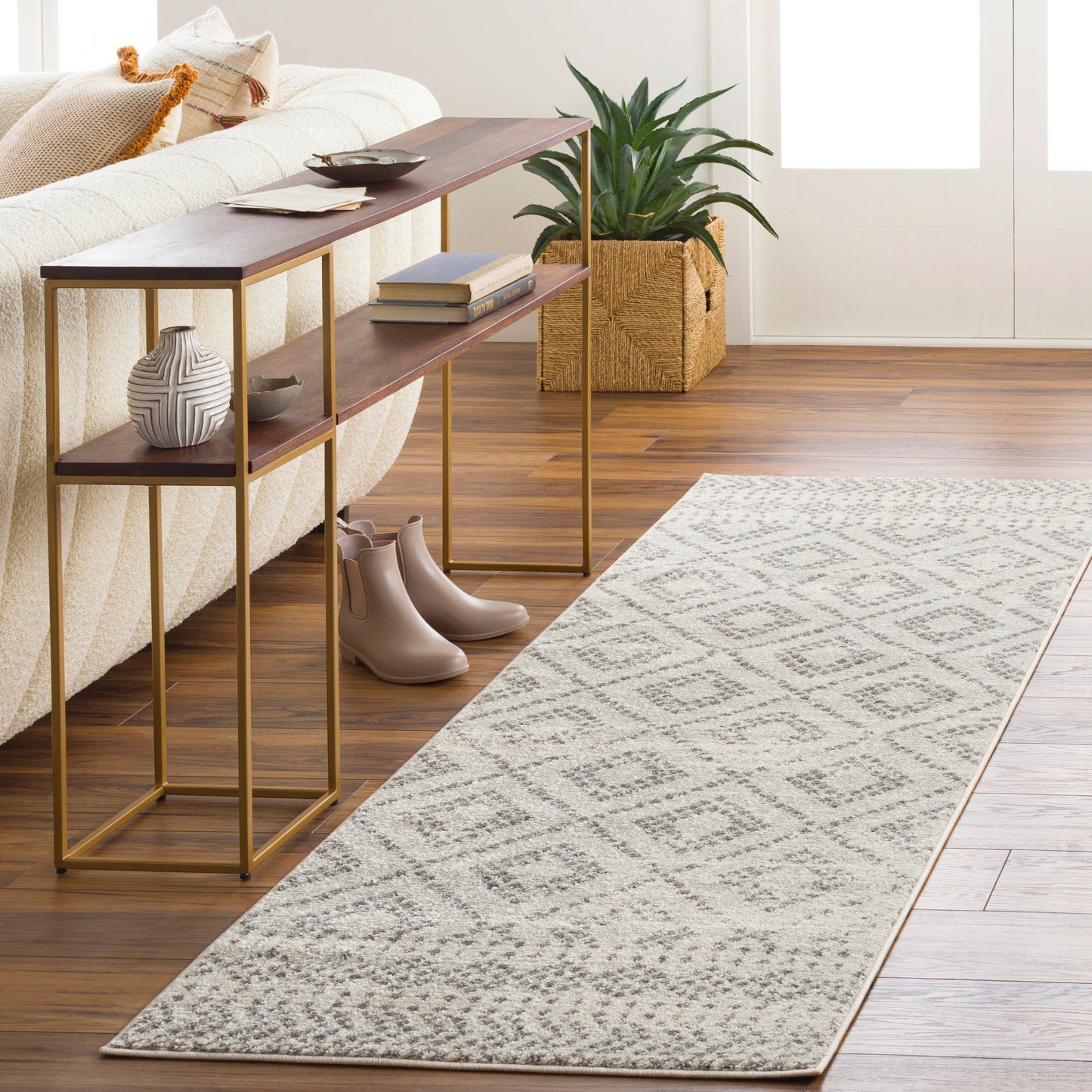 Sunderland Machine Woven Rug Livabliss Sunderland