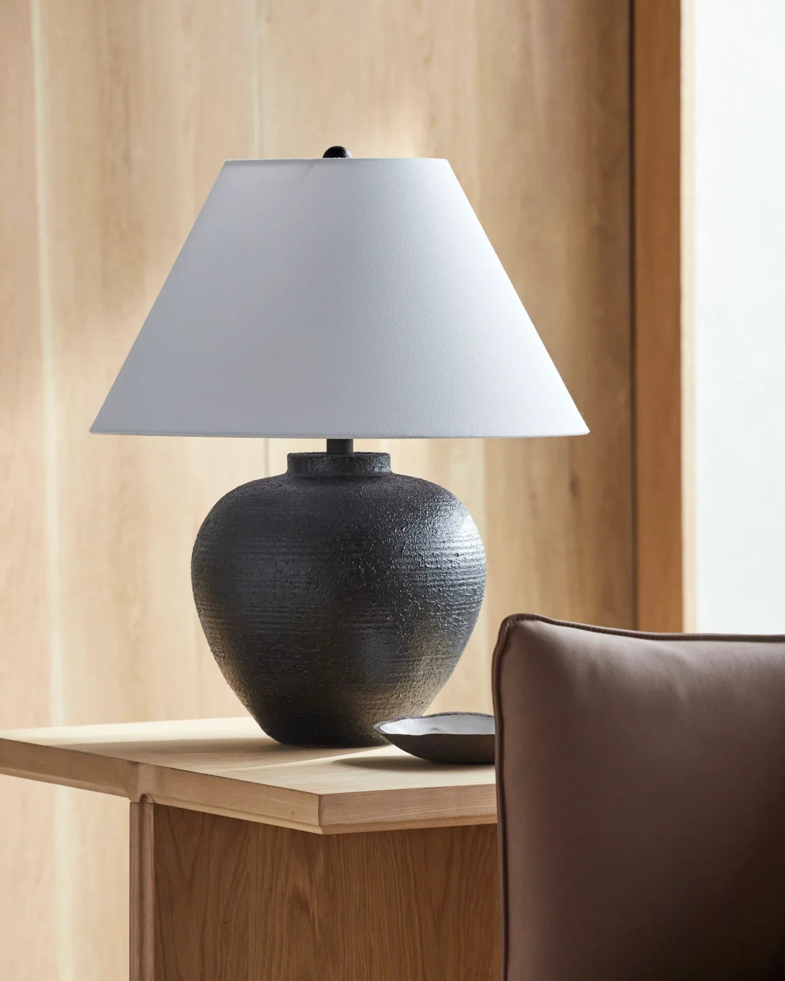Kaliyu Accent Table Lamp Livabliss Kaliyu