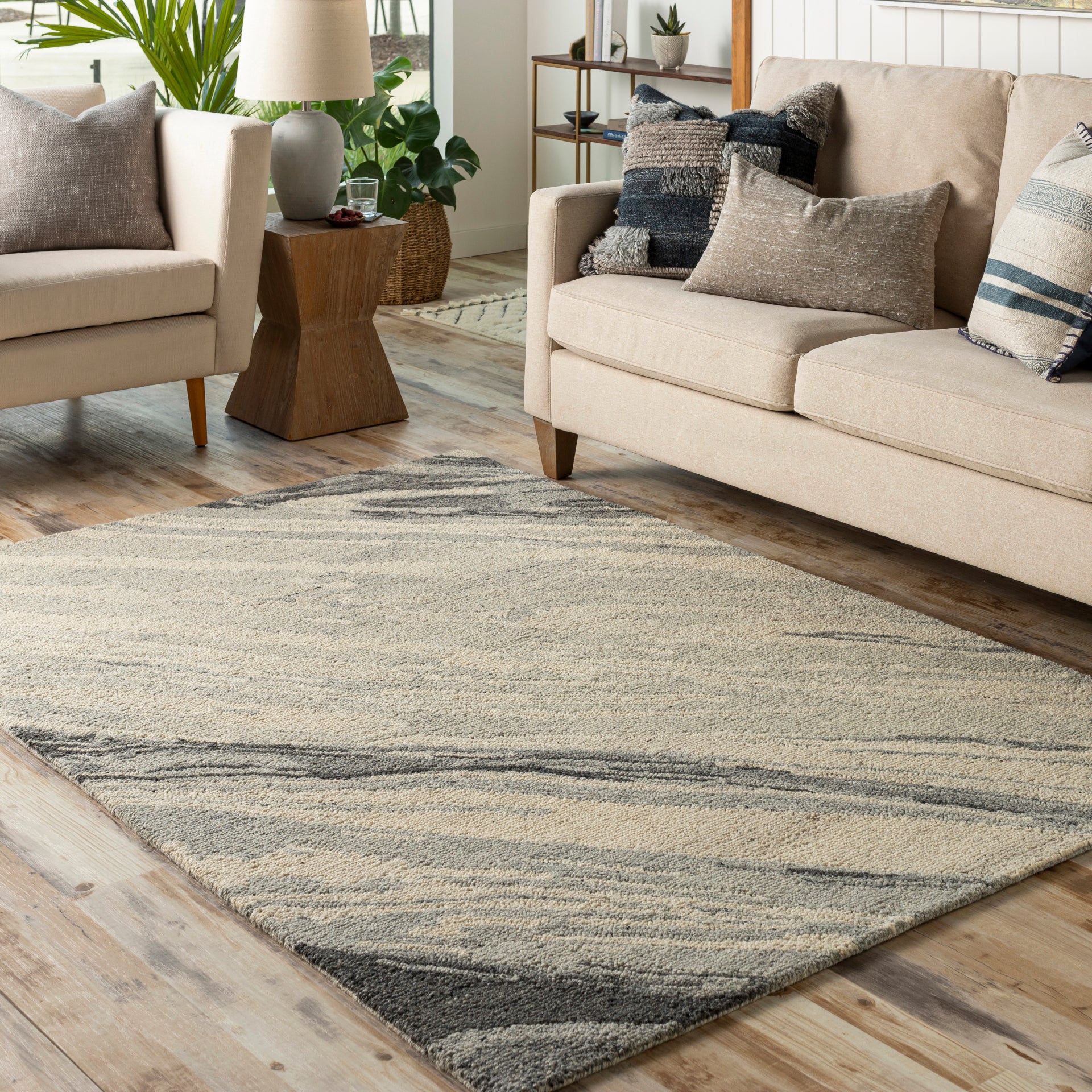 Madelyn Handmade Rug Livabliss Madelyn