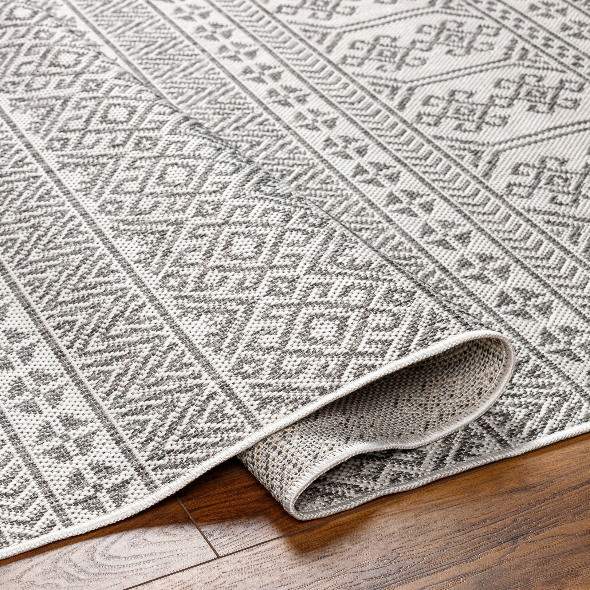 Long Beach Machine Woven Rug Livabliss Long Beach